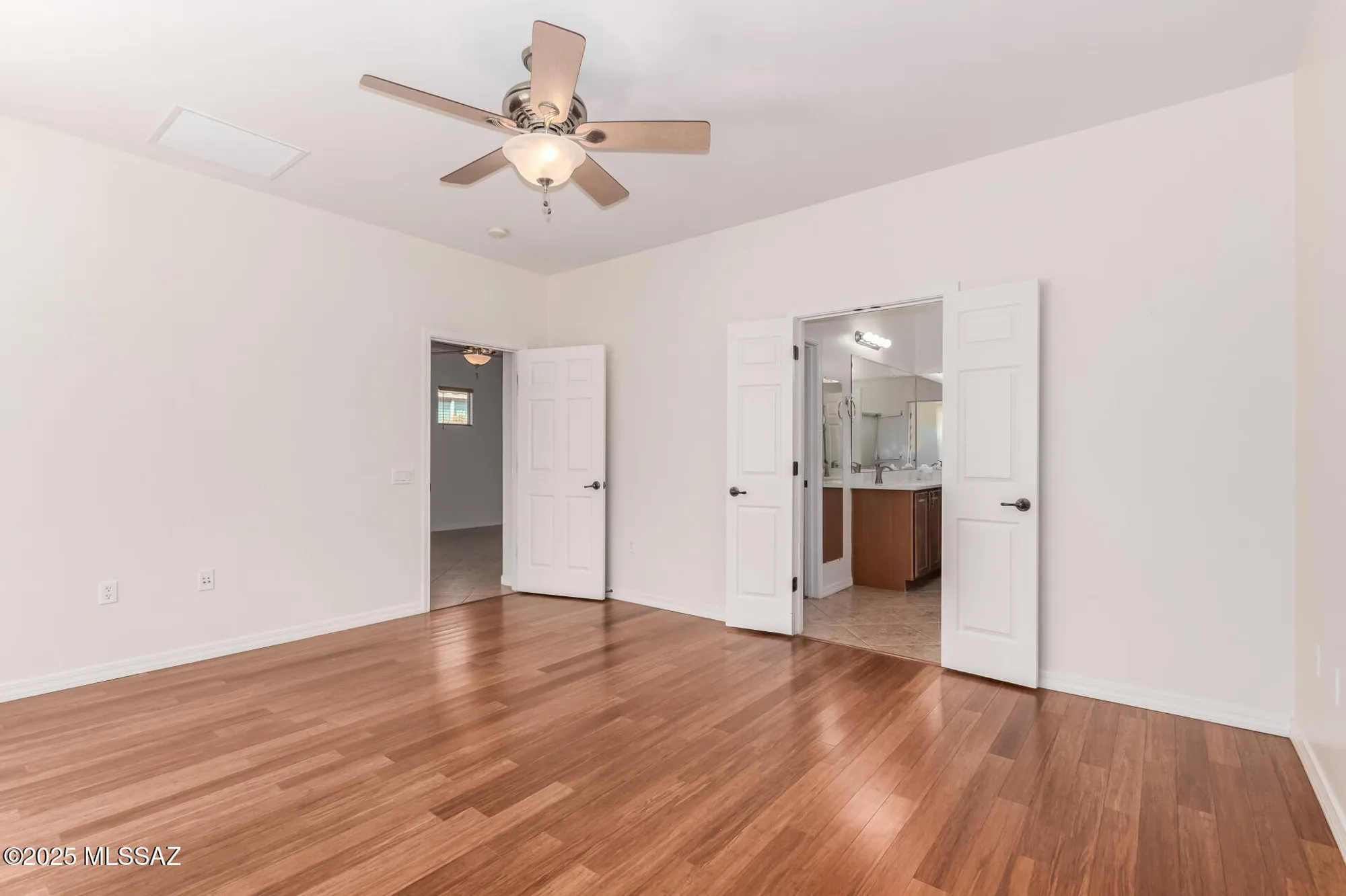 Property Slideshow image 17 of 49 | 275 w calle moncayo, Sahuarita, AZ, 85629