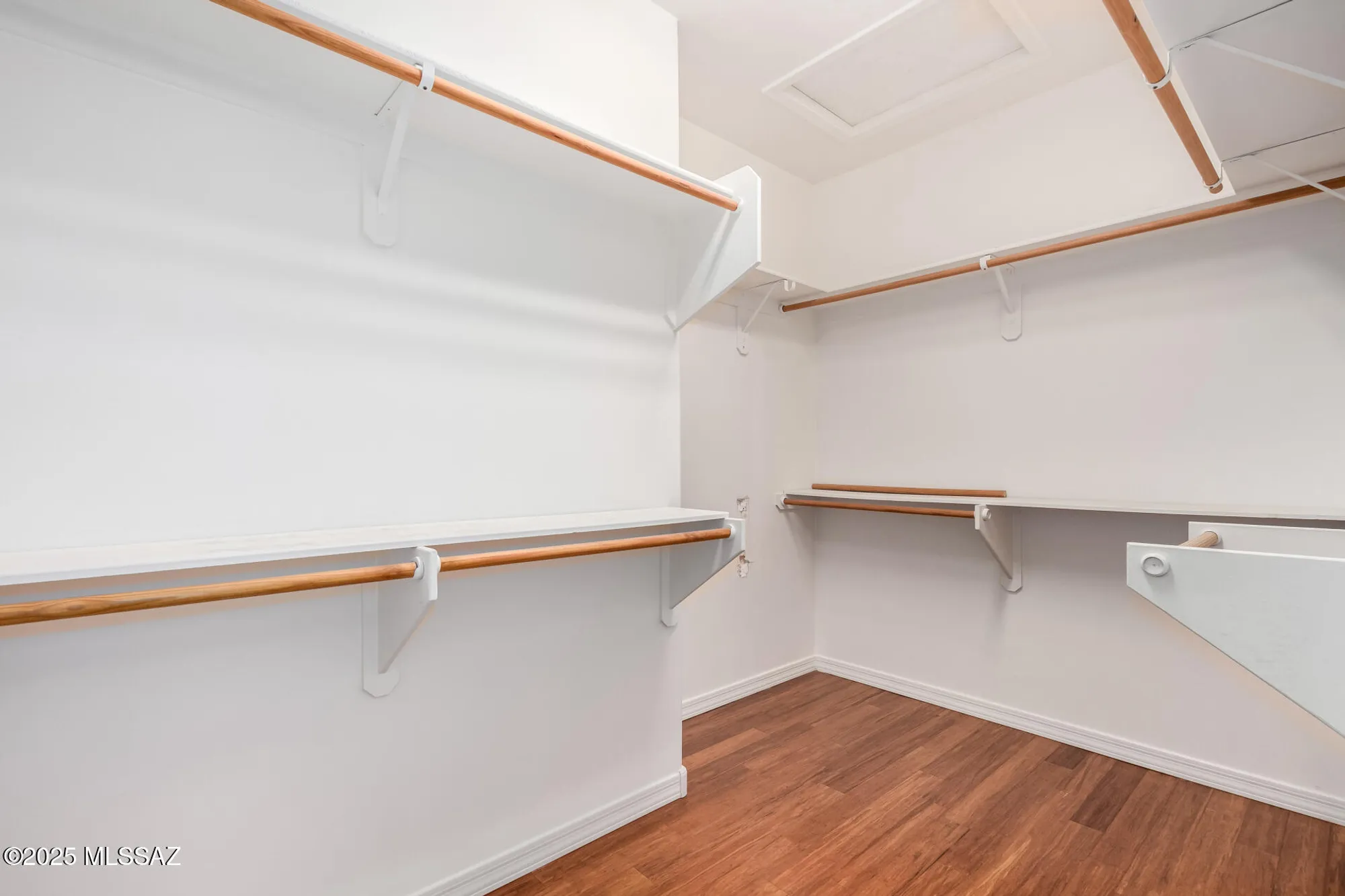 Property Slideshow image 21 of 49 | 275 w calle moncayo, Sahuarita, AZ, 85629