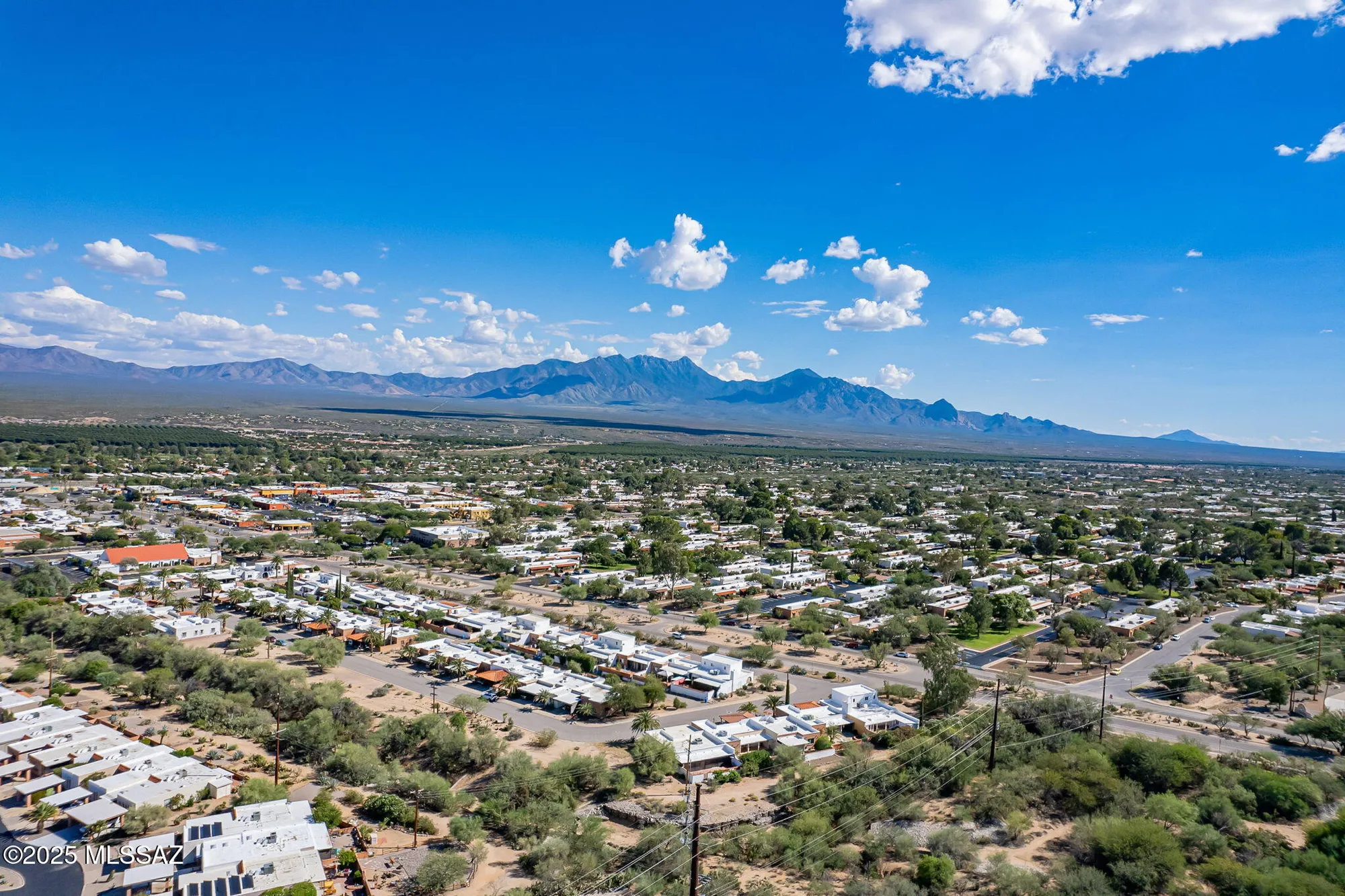 Property Slideshow image 42 of 51 | 472 w knotwood st, Green Valley, AZ, 85614