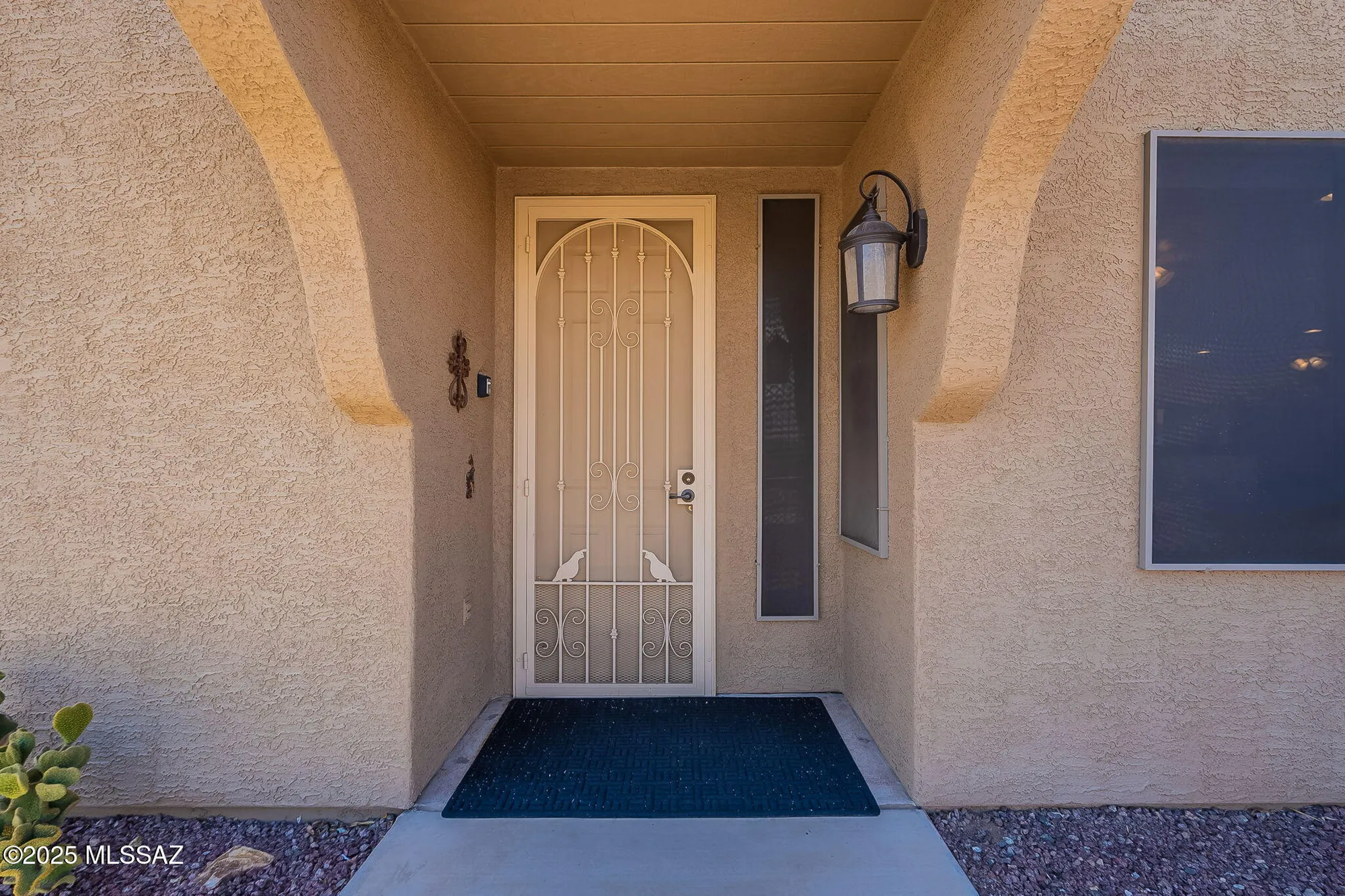 Property Slideshow image 4 of 51 | 472 w knotwood st, Green Valley, AZ, 85614