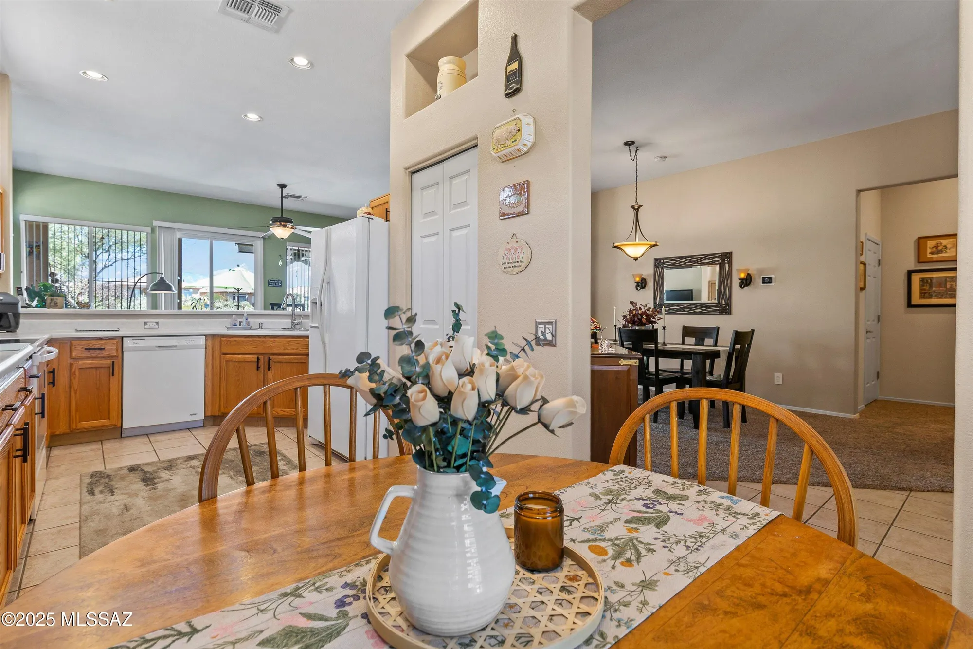 Property Slideshow image 10 of 42 | 13136 n desert flora ln, Marana, AZ, 85658