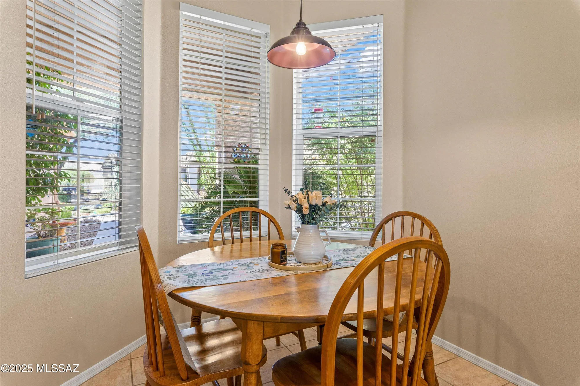 Property Slideshow image 11 of 42 | 13136 n desert flora ln, Marana, AZ, 85658