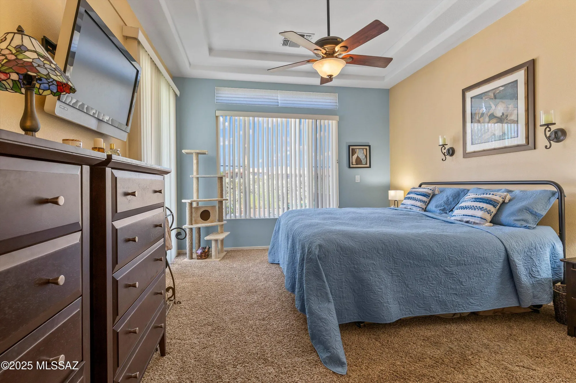 Property Slideshow image 14 of 42 | 13136 n desert flora ln, Marana, AZ, 85658