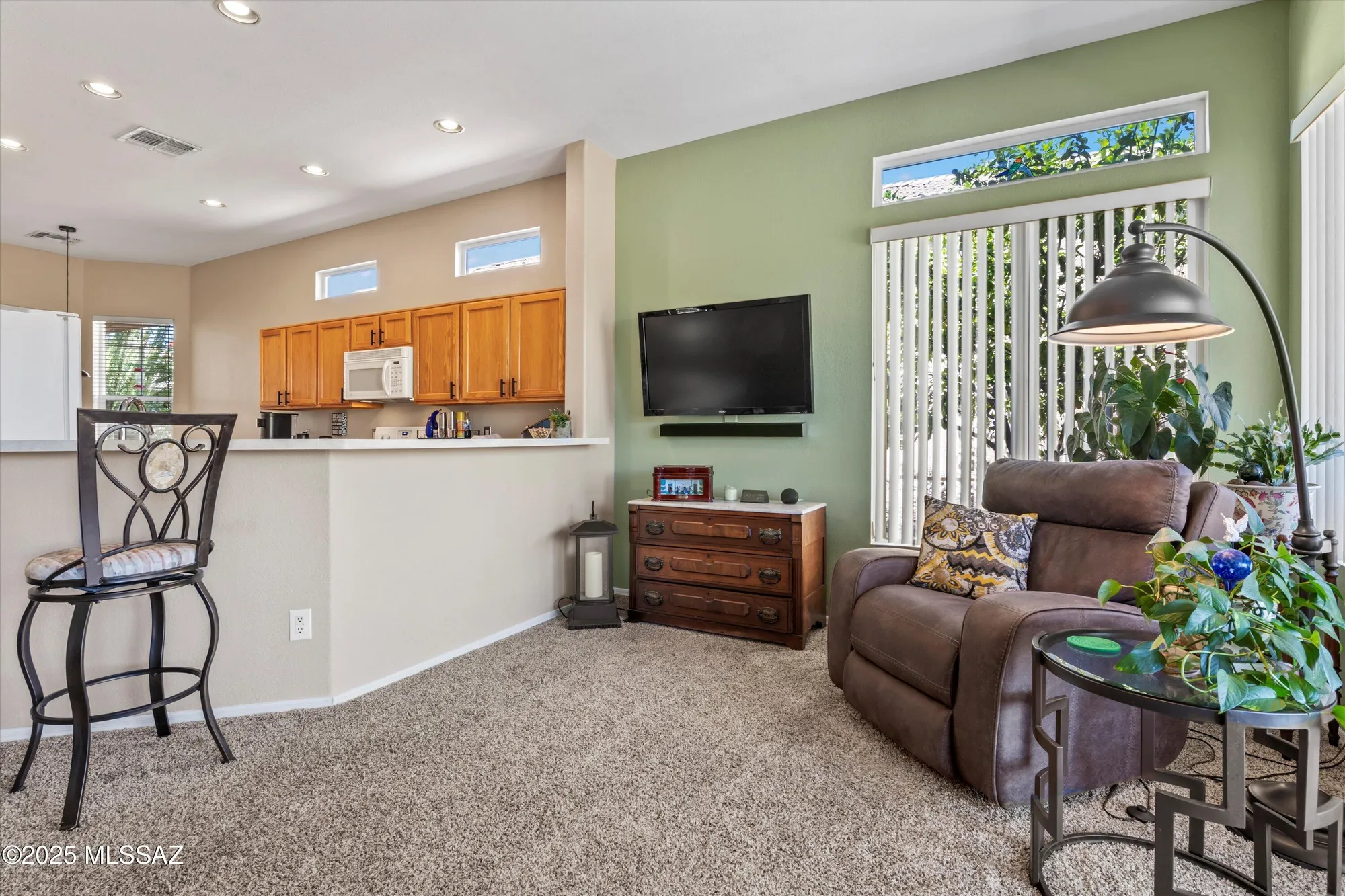 Property Slideshow image 8 of 42 | 13136 n desert flora ln, Marana, AZ, 85658