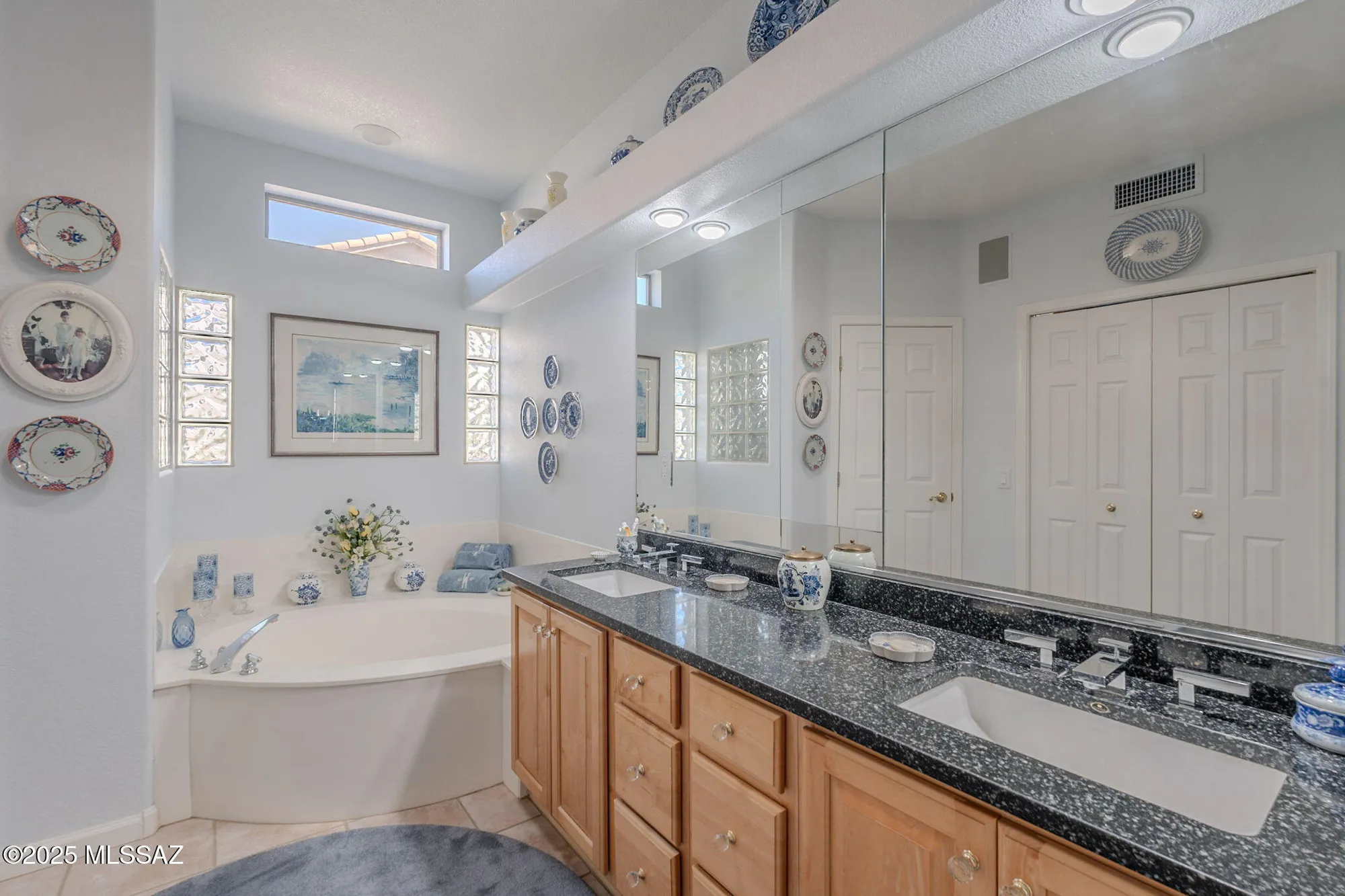 Property Slideshow image 12 of 41 | 36243 s wind crest dr, Tucson, AZ, 85739