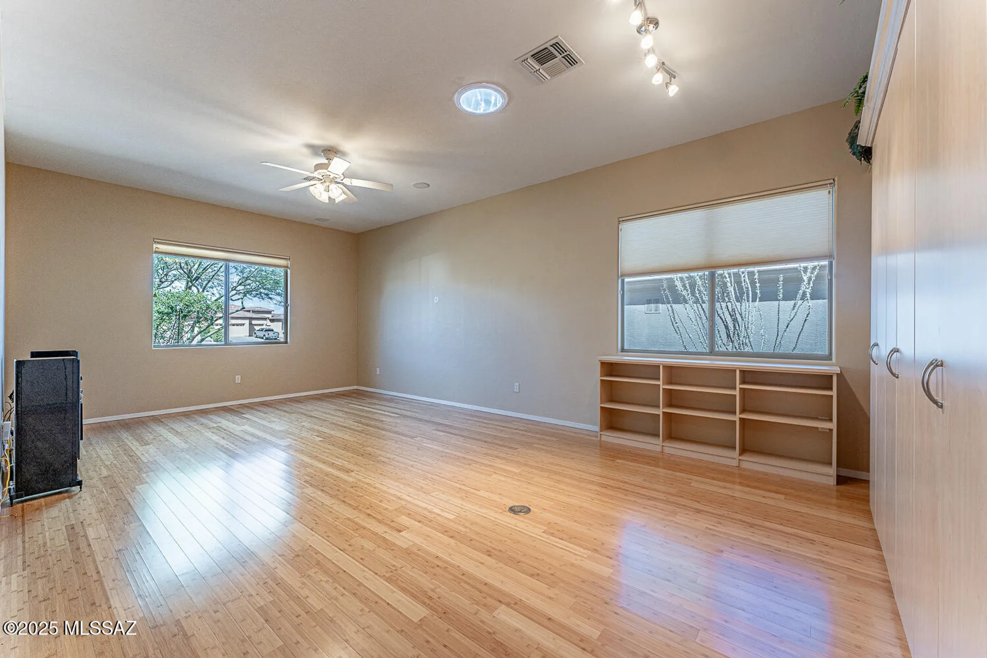 Property Slideshow image 6 of 50 | 991 w calle artistica, Green Valley, AZ, 85614