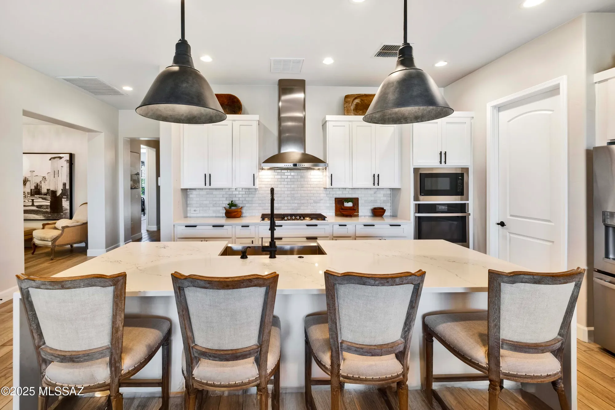 Property Slideshow image 5 of 41 | 30786 s sand hurst ln, Oracle, AZ, 85623