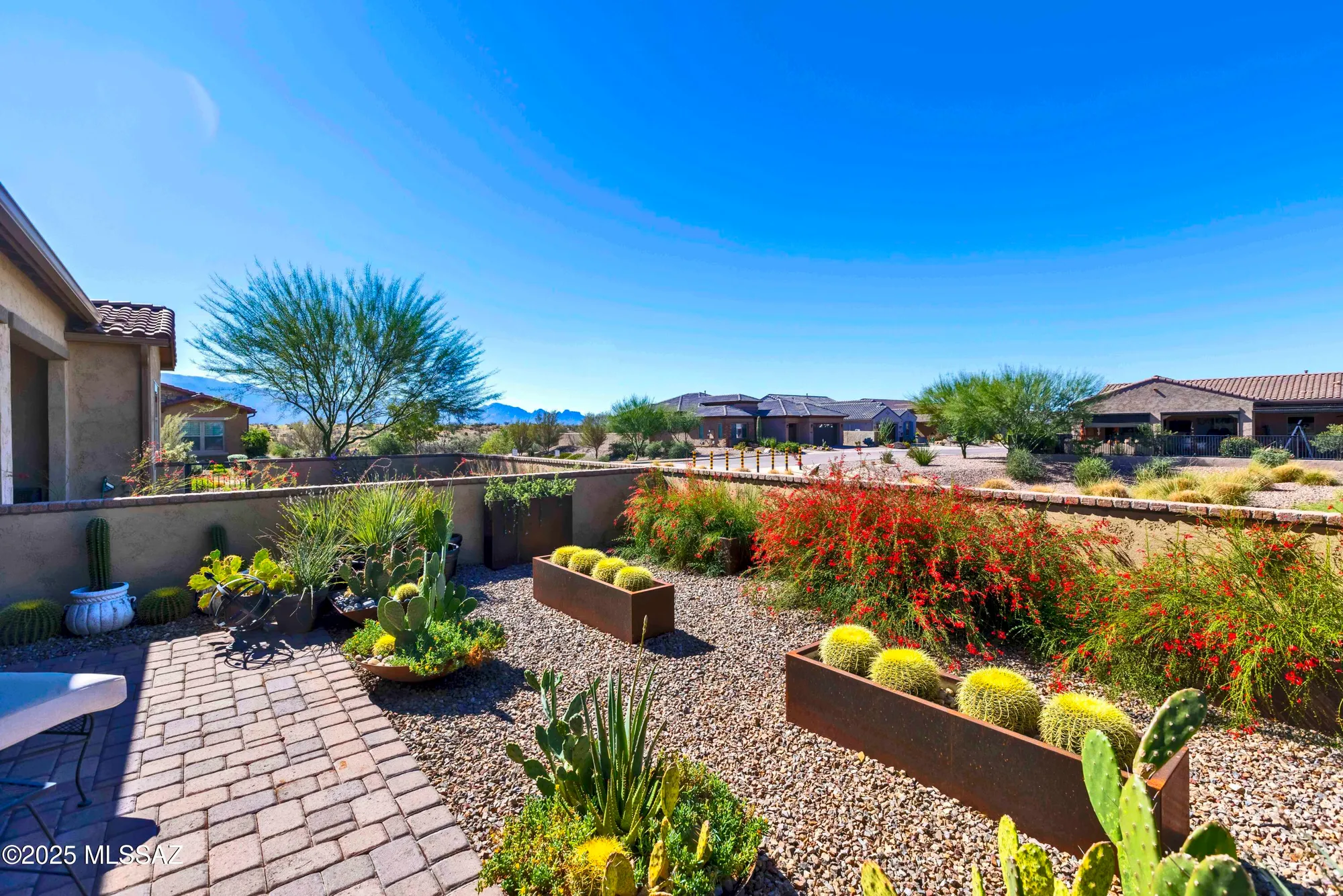 Property Slideshow image 20 of 41 | 30786 s sand hurst ln, Oracle, AZ, 85623