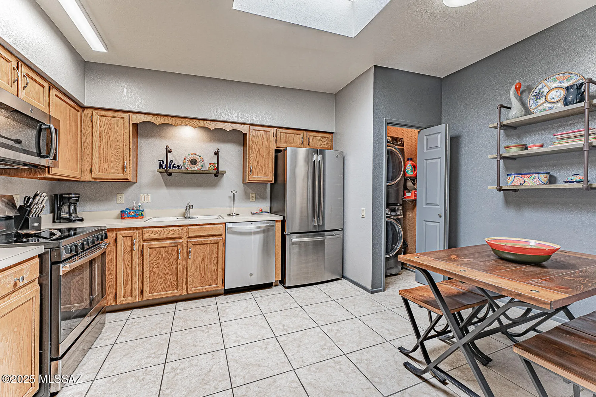 Property Slideshow image 5 of 37 | 1512 w via del jarrito, Green Valley, AZ, 85622