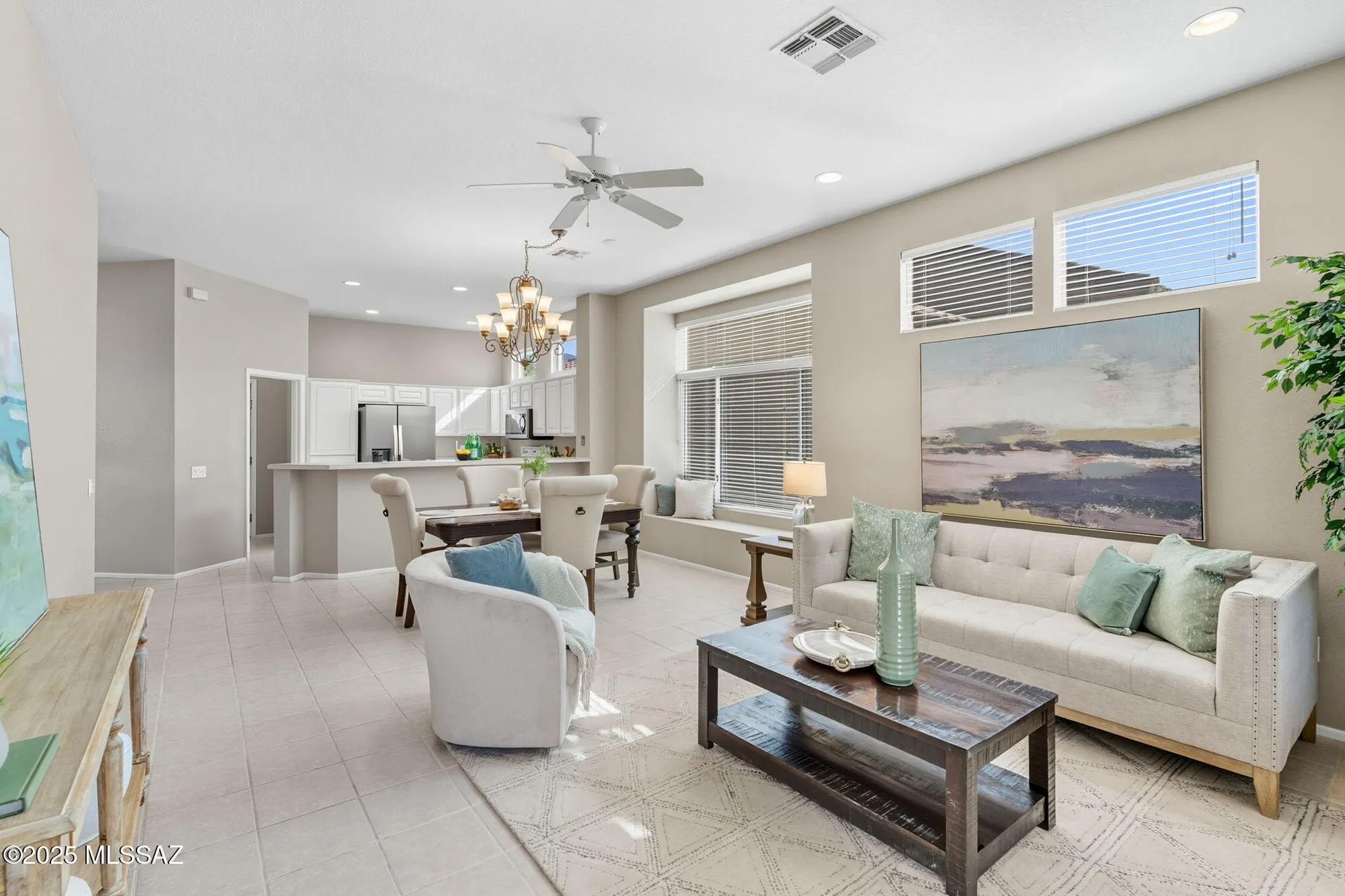 Property Slideshow image 12 of 40 | 13853 n lobelia way, Oro Valley, AZ, 85755