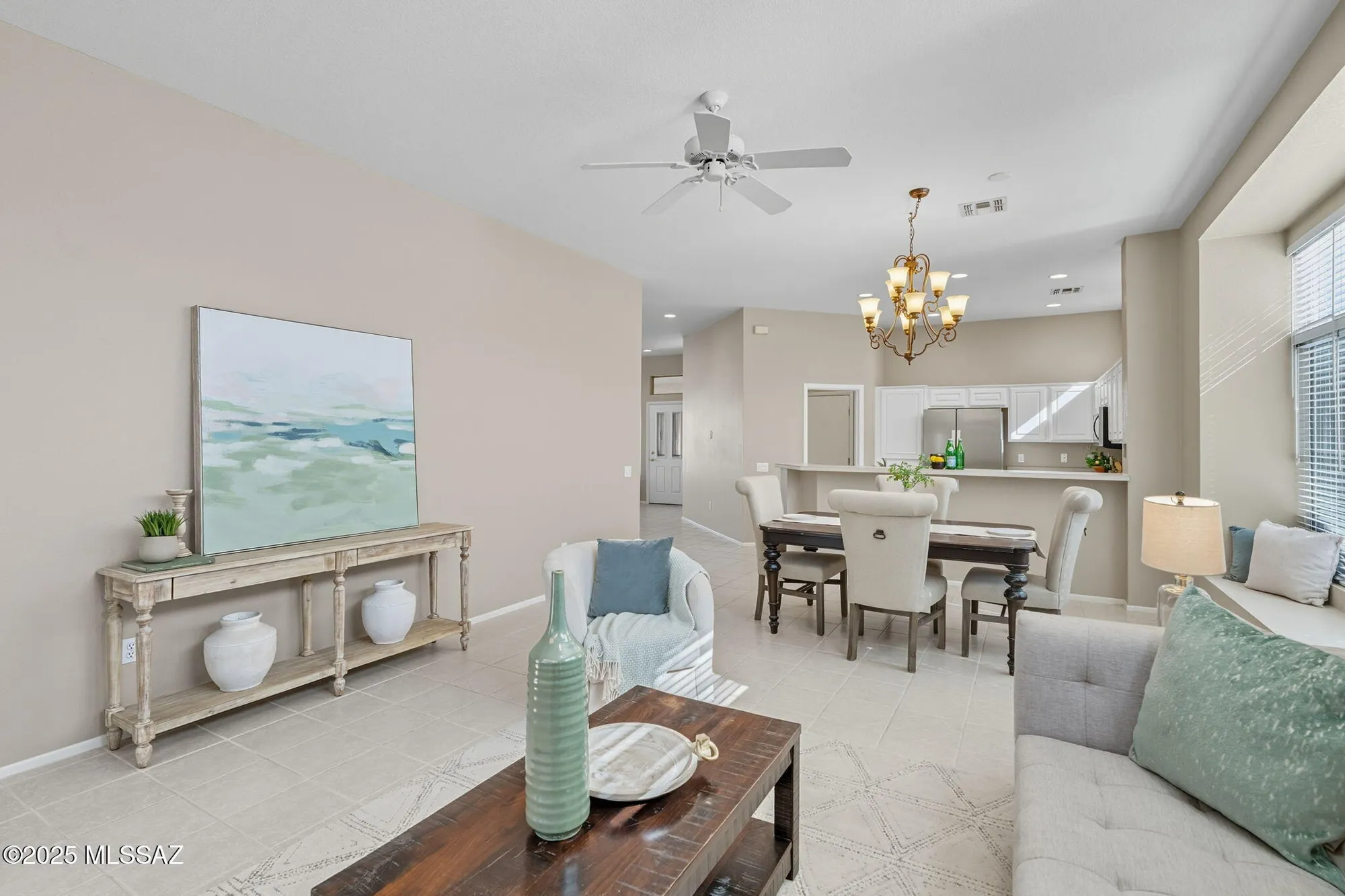 Property Slideshow image 13 of 40 | 13853 n lobelia way, Oro Valley, AZ, 85755