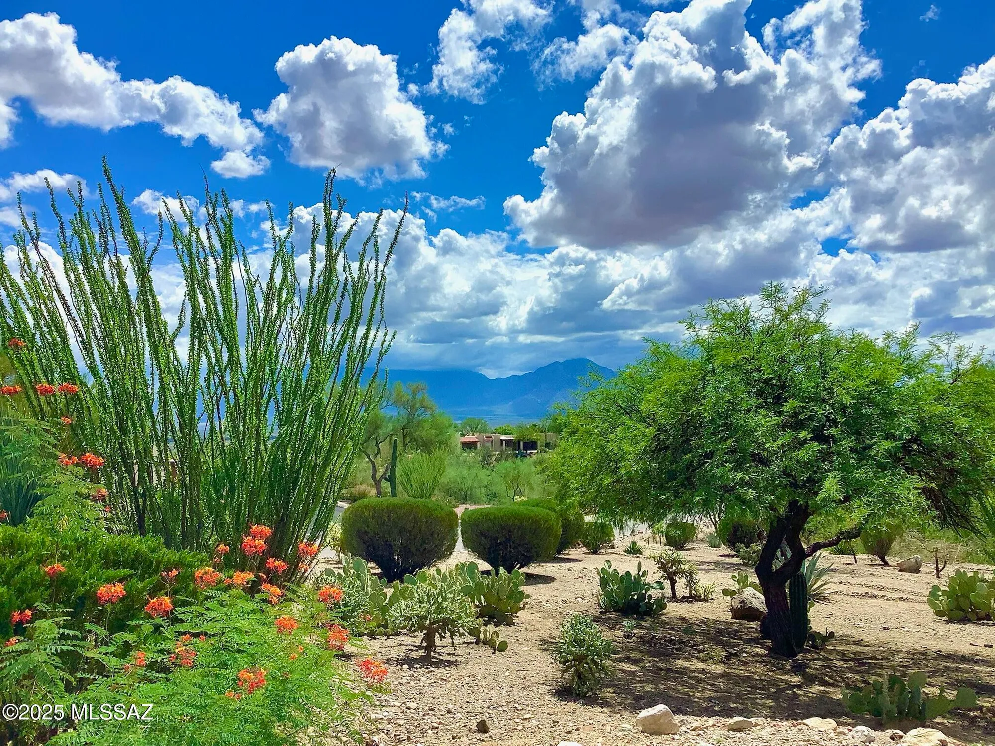 Property Slideshow image 2 of 36 | 2700 s circulo de las lomas, Green Valley, AZ, 85622