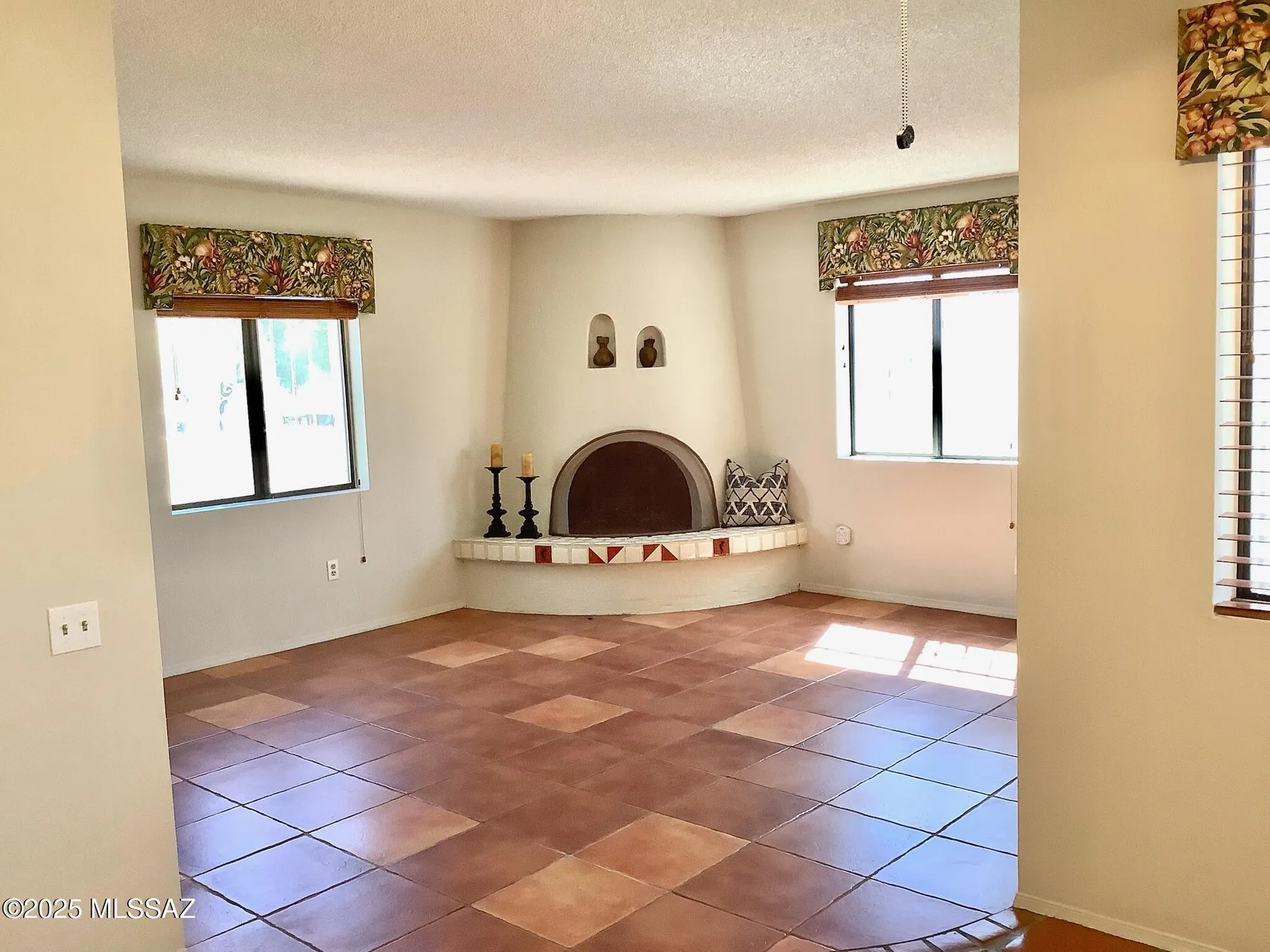 Property Slideshow image 9 of 36 | 2700 s circulo de las lomas, Green Valley, AZ, 85622