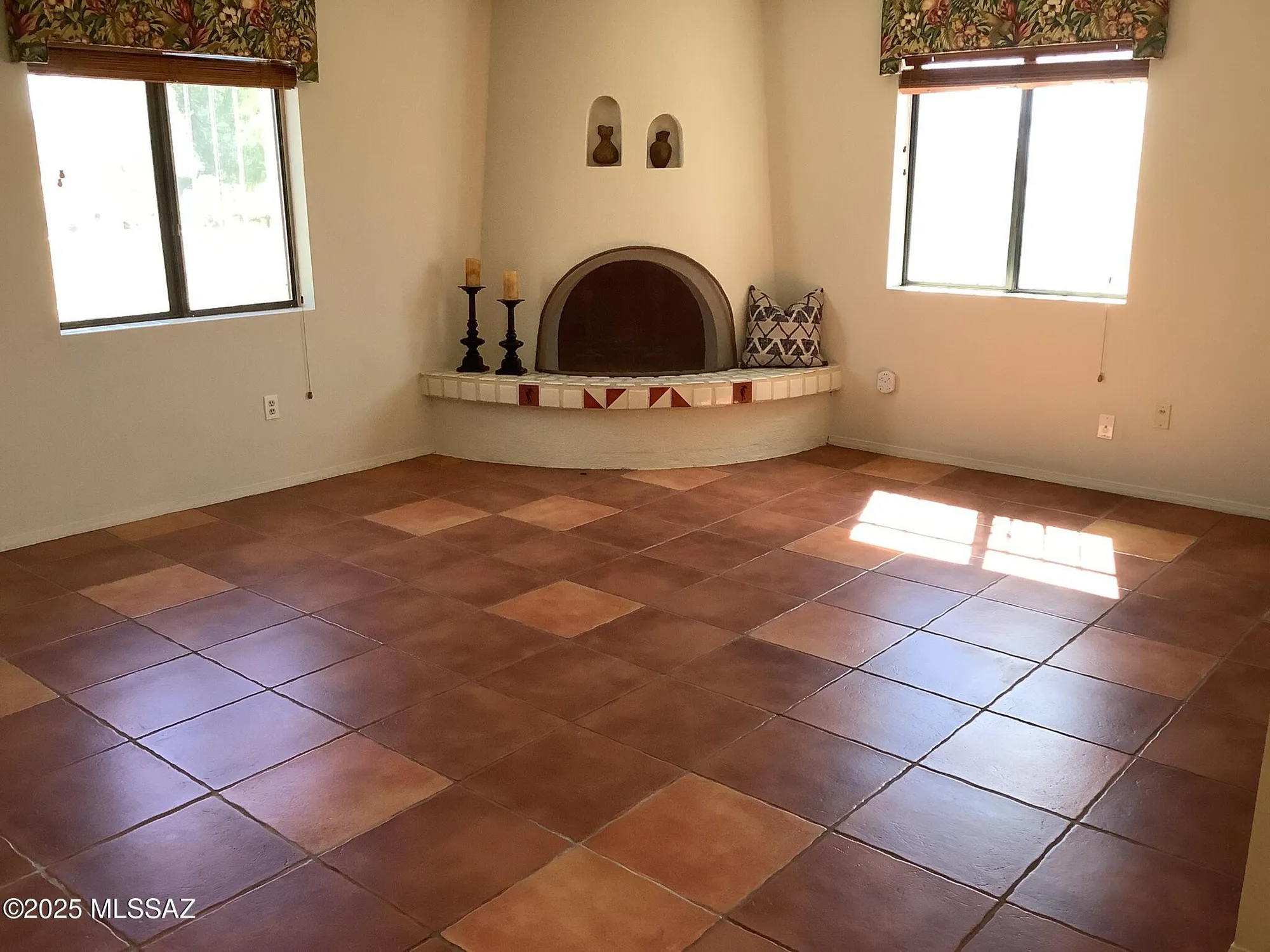 Property Slideshow image 8 of 36 | 2700 s circulo de las lomas, Green Valley, AZ, 85622
