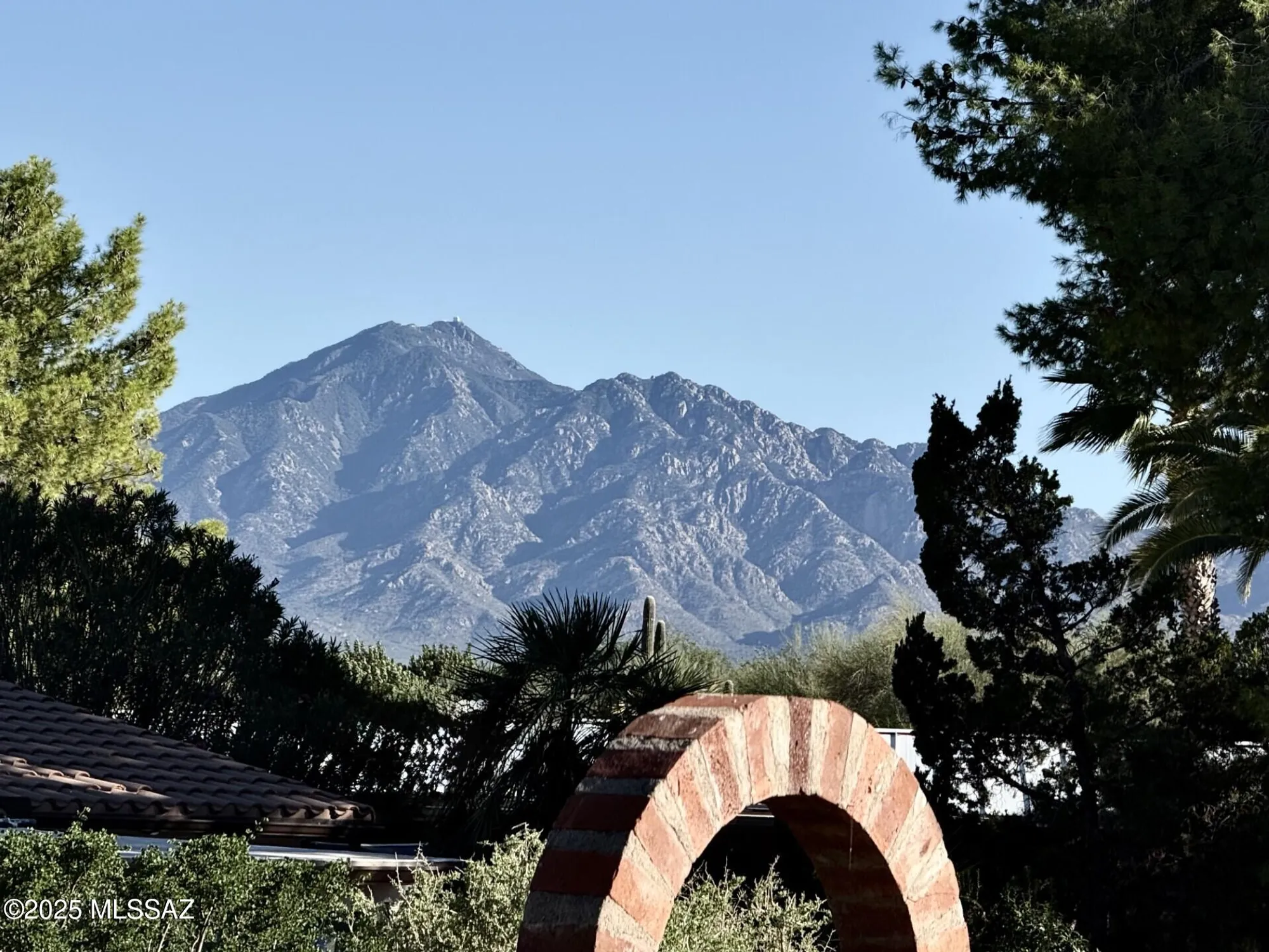 Property Slideshow image 1 of 35 | 240 e el viento, Green Valley, AZ, 85614