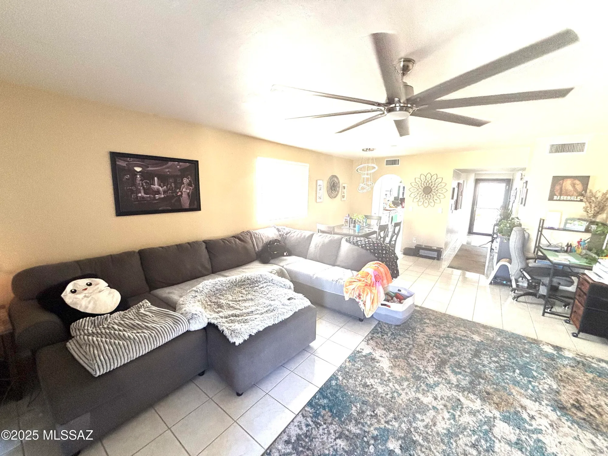 Property Slideshow image 8 of 42 | 341 e via terrenal, Green Valley, AZ, 85614
