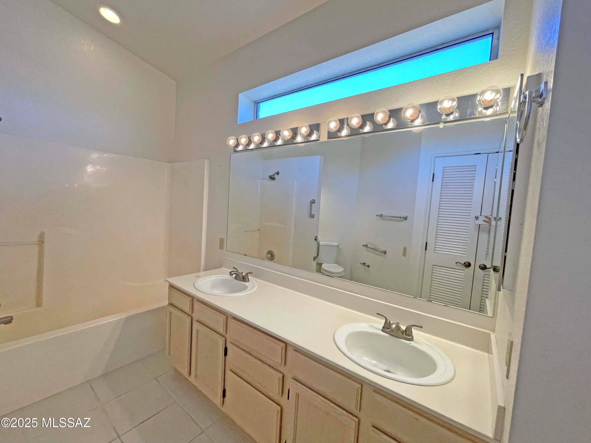 Property Slideshow image 15 of 31 | 4156 s constancia ct, Green Valley, AZ, 85622
