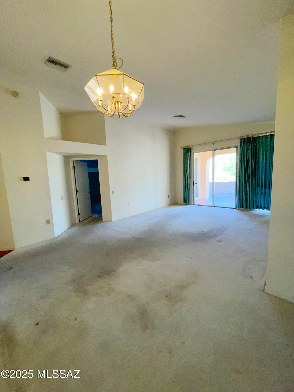 Property Slideshow image 3 of 31 | 4156 s constancia ct, Green Valley, AZ, 85622