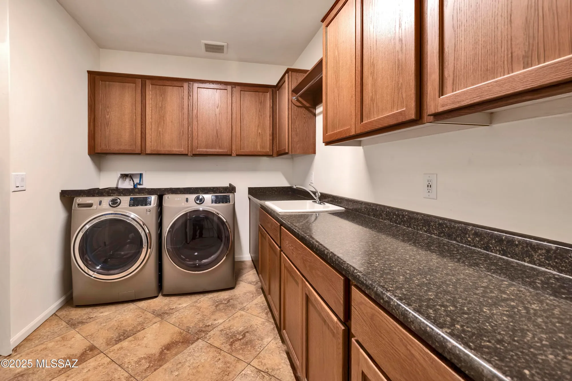 Property Slideshow image 22 of 48 | 61670 e marble dr, Oracle, AZ, 85623