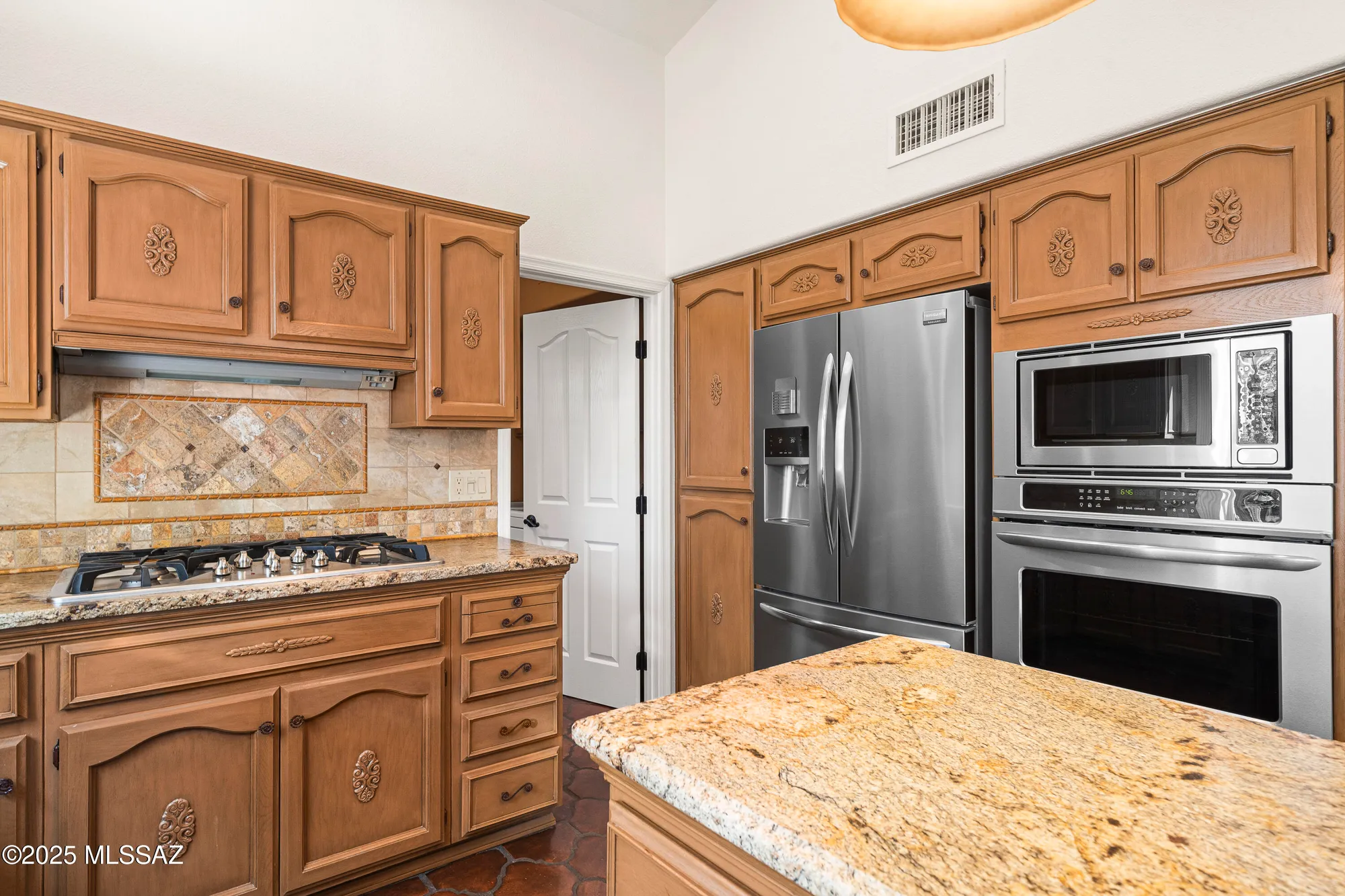 Property Slideshow image 14 of 30 | 36017 s wind crest dr, Tucson, AZ, 85739