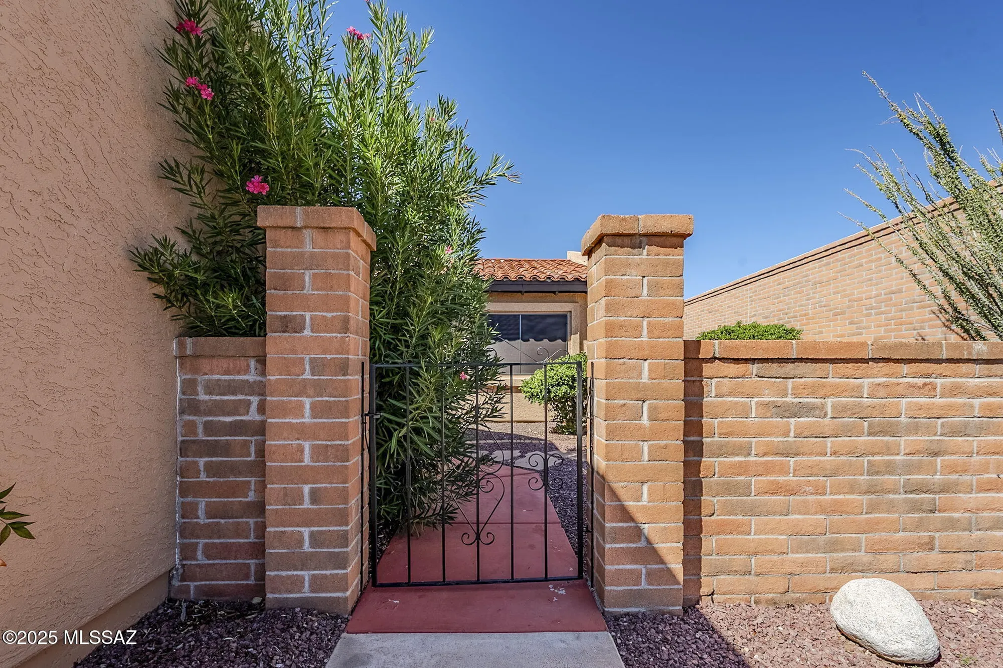 Property Slideshow image 5 of 36 | 2764 s via del bac, Green Valley, AZ, 85622