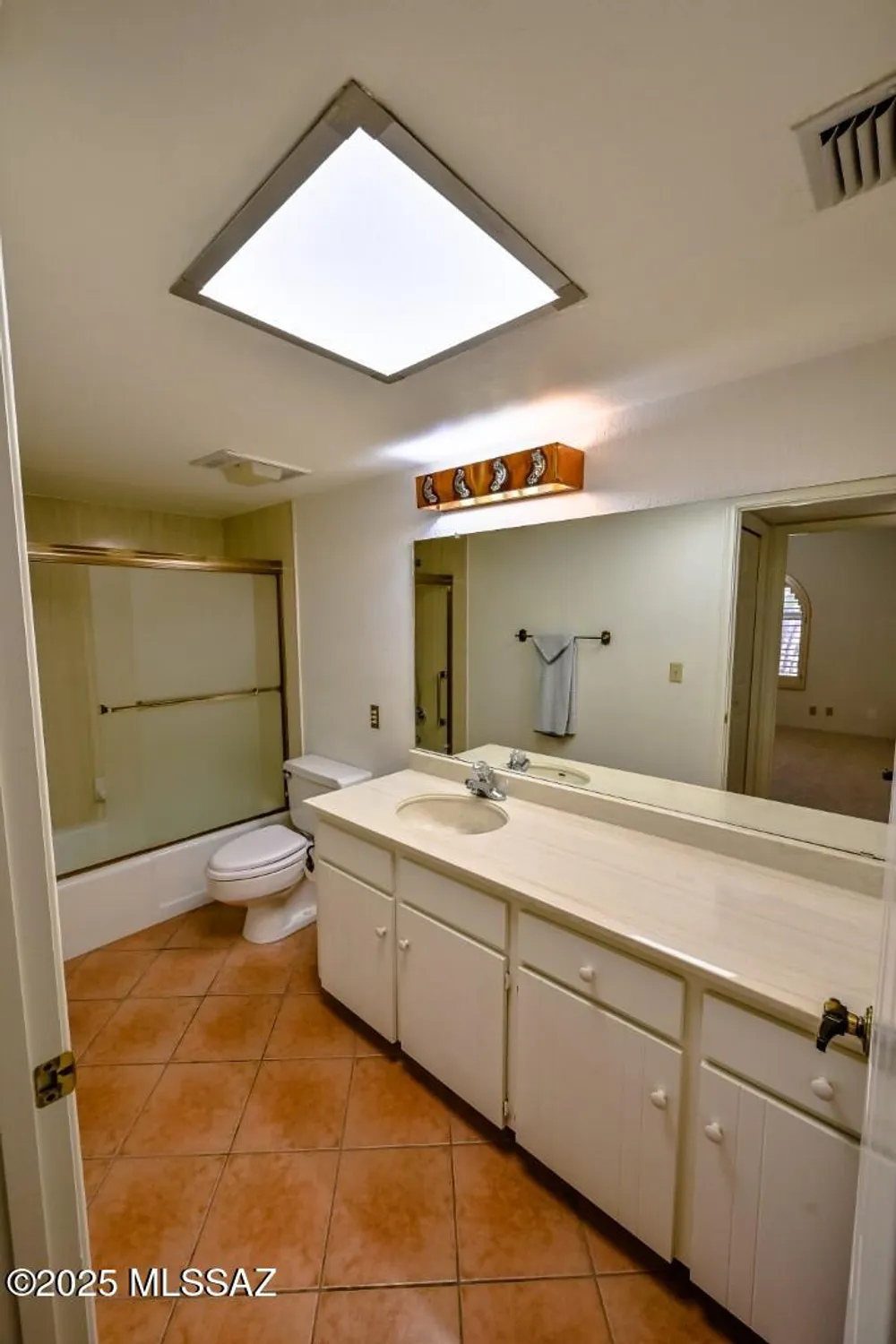 Property Slideshow image 31 of 37 | 934 n abrego dr, Green Valley, AZ, 85614