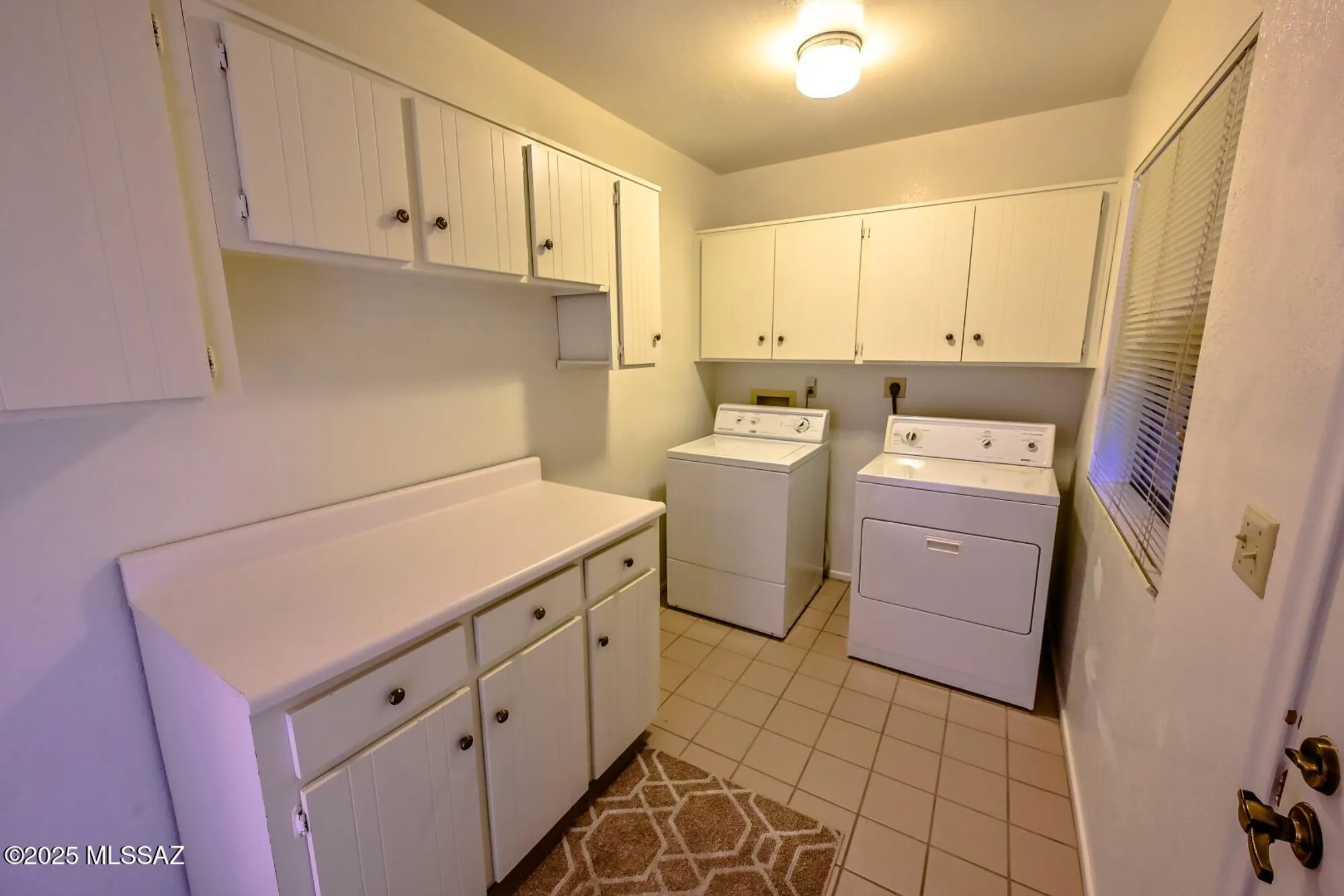 Property Slideshow image 35 of 37 | 934 n abrego dr, Green Valley, AZ, 85614