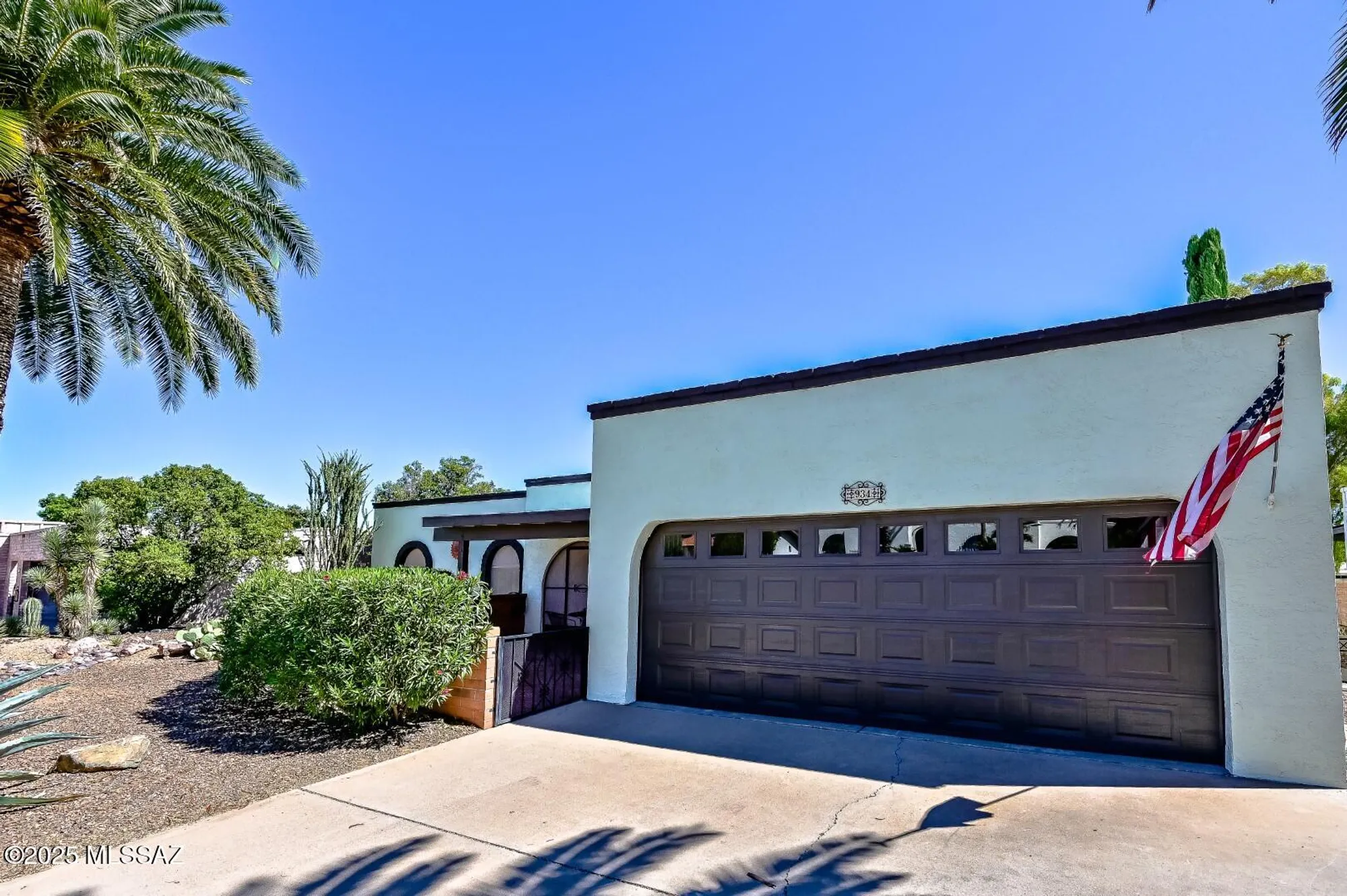 Property Slideshow image 5 of 37 | 934 n abrego dr, Green Valley, AZ, 85614