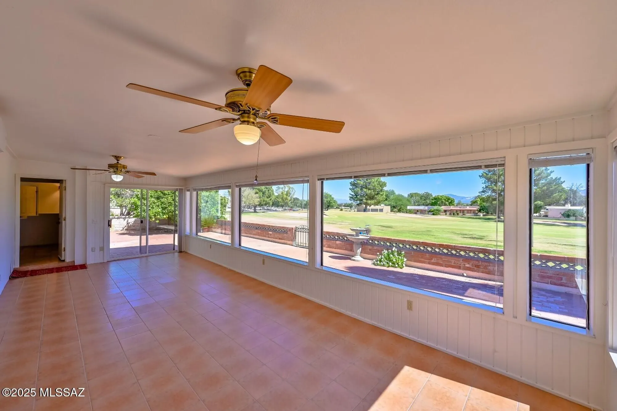 Property Slideshow image 19 of 37 | 934 n abrego dr, Green Valley, AZ, 85614