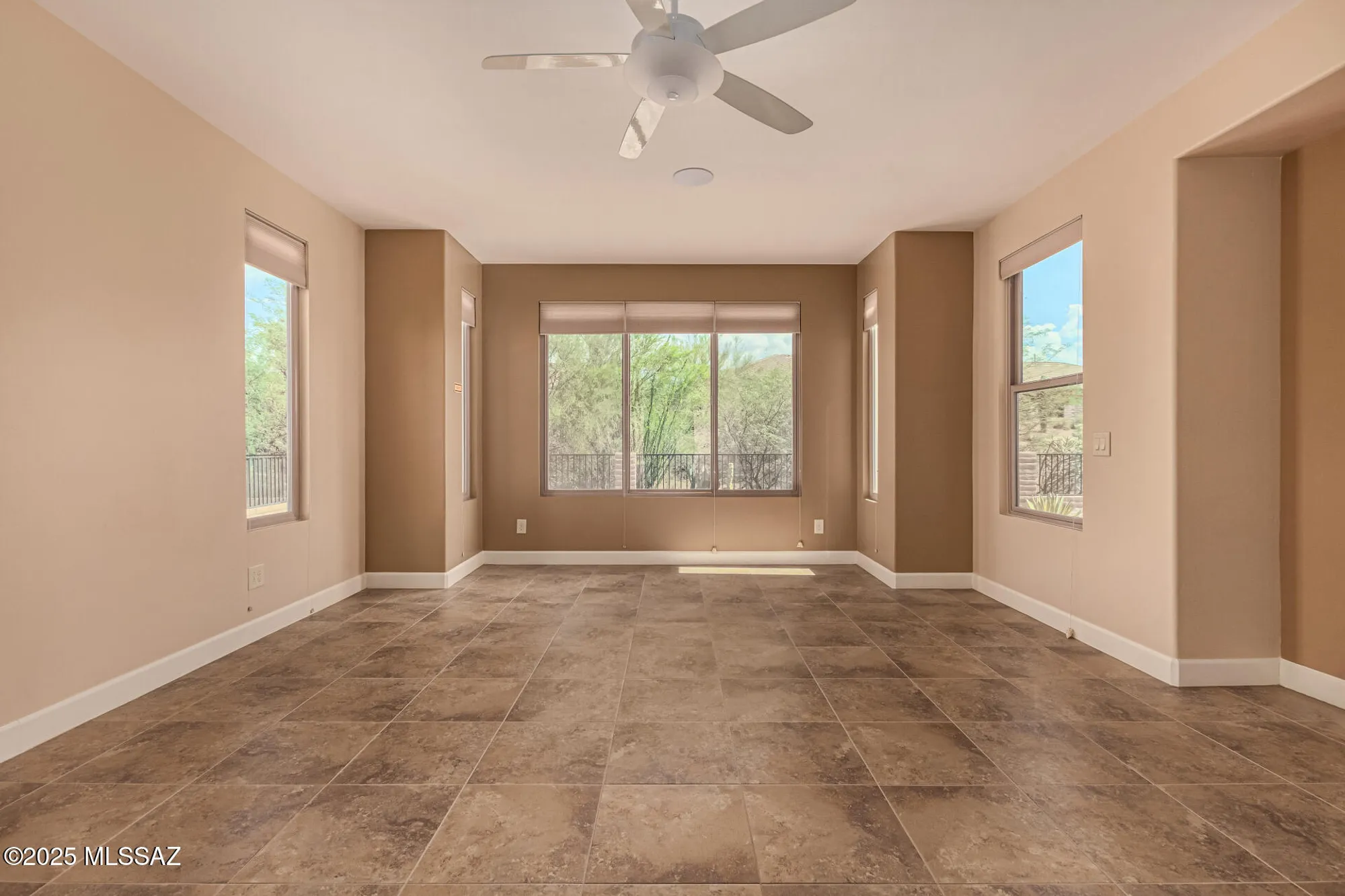 Property Slideshow image 20 of 33 | 566 n ramos ln, Green Valley, AZ, 85614