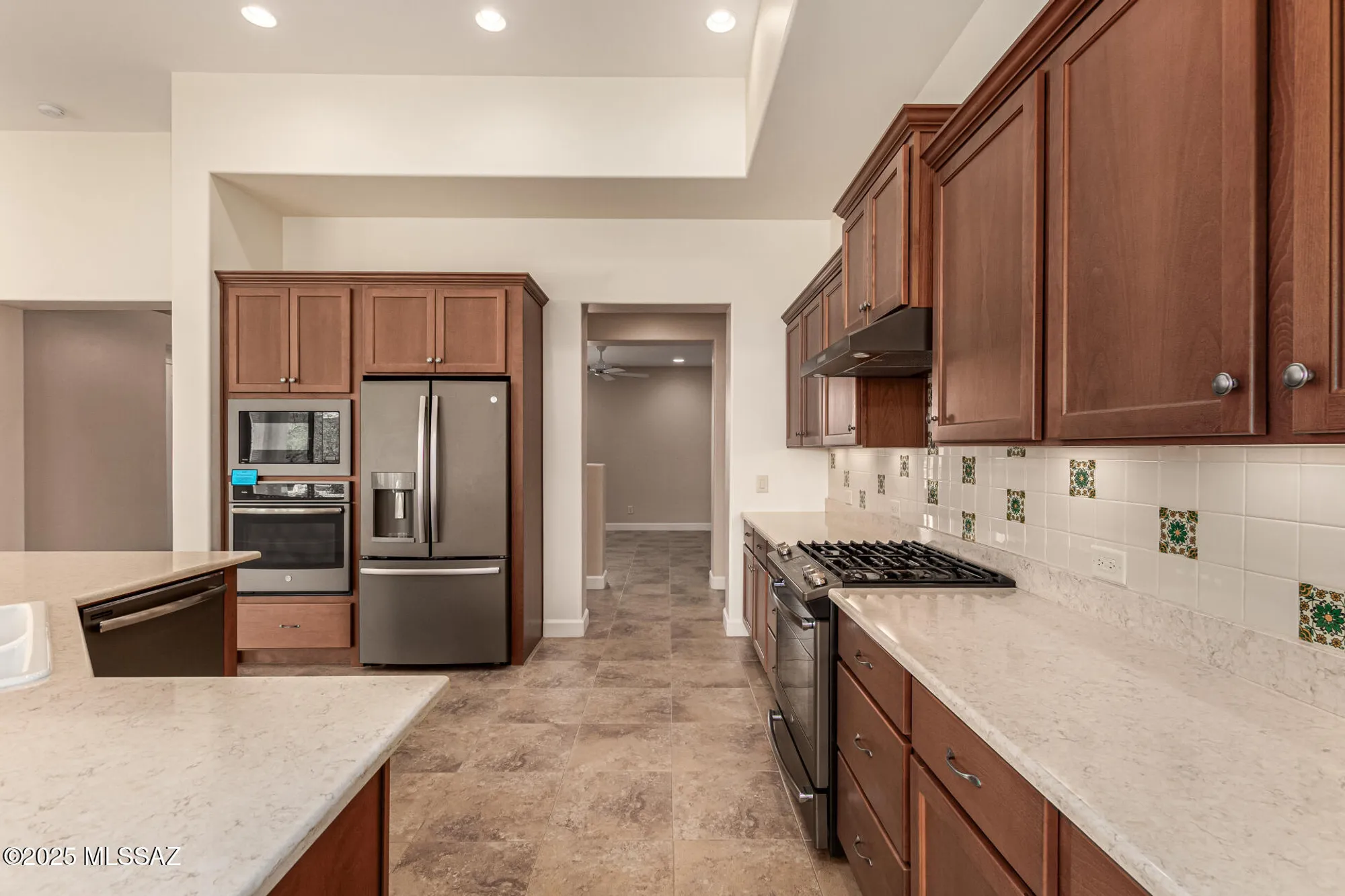 Property Slideshow image 11 of 33 | 566 n ramos ln, Green Valley, AZ, 85614