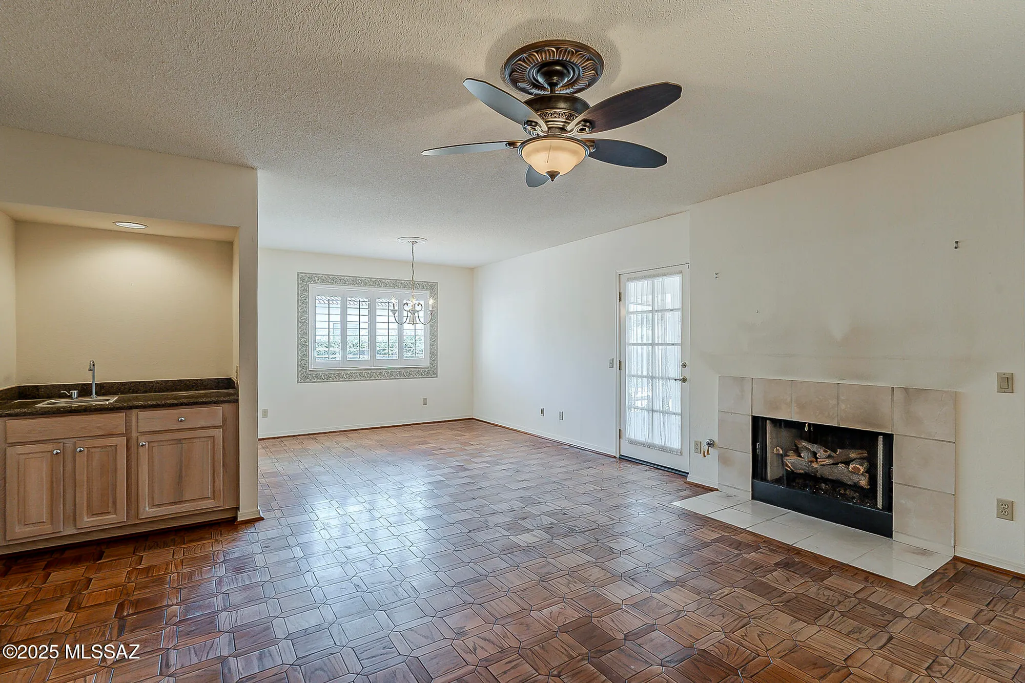 Property Slideshow image 7 of 39 | 38094 s desert star dr, Tucson, AZ, 85739