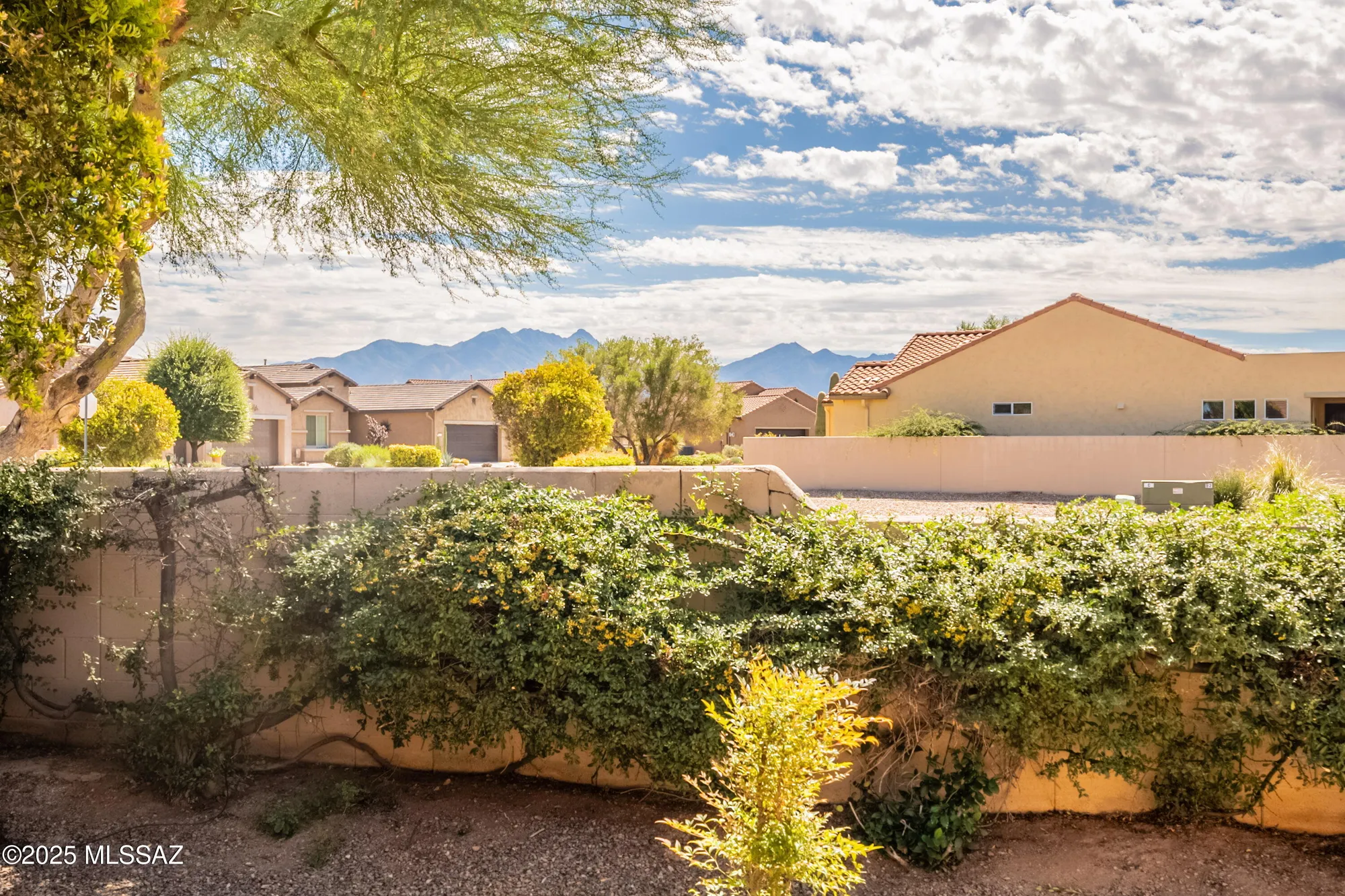 Property Slideshow image 25 of 28 | 2212 e bluejay bluff ln, Green Valley, AZ, 85614