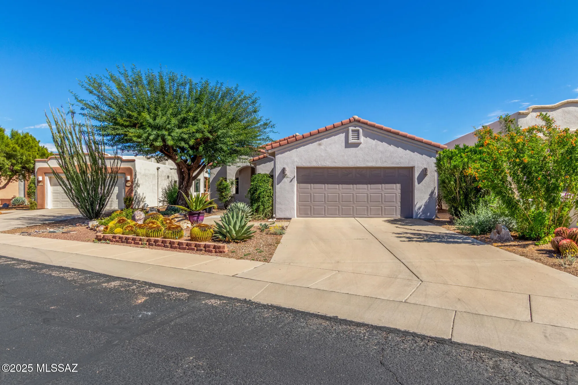 Property Slideshow image 1 of 44 | 2229 s via massari, Green Valley, AZ, 85614