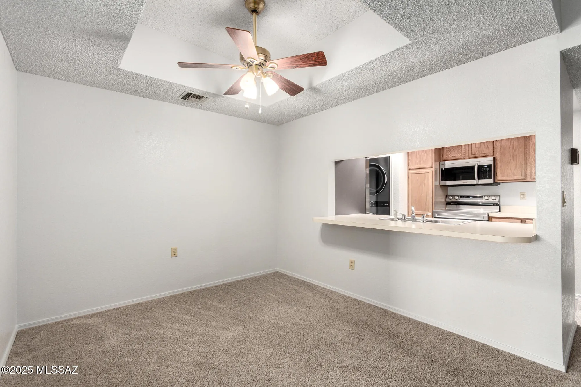Property Slideshow image 11 of 22 | 1721 w dalehaven cir, Tucson, AZ, 85704