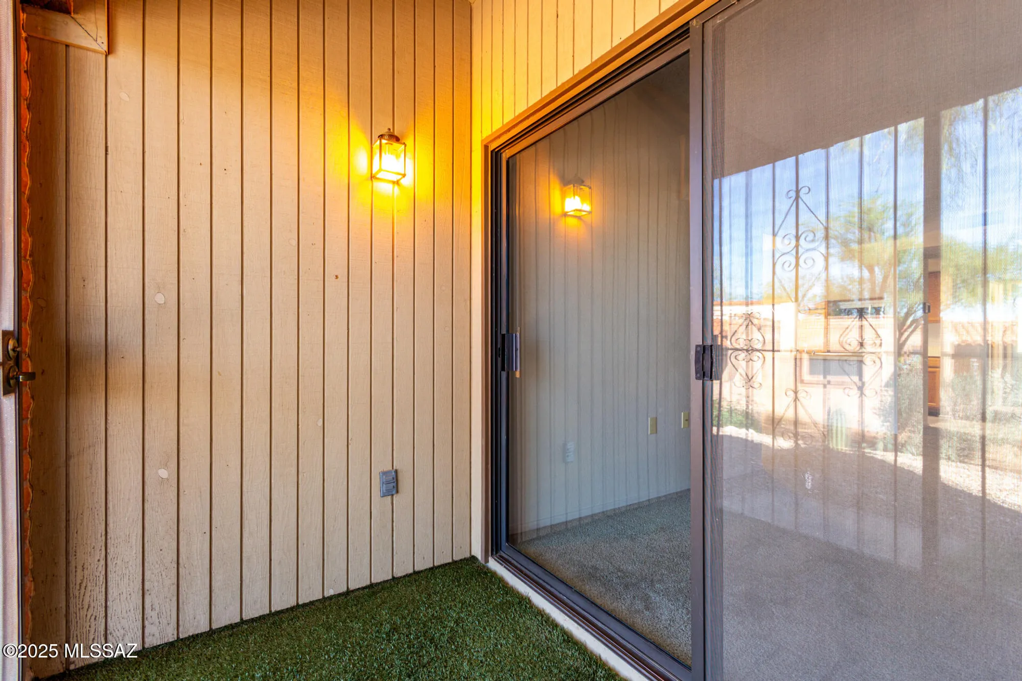 Property Slideshow image 21 of 22 | 1721 w dalehaven cir, Tucson, AZ, 85704