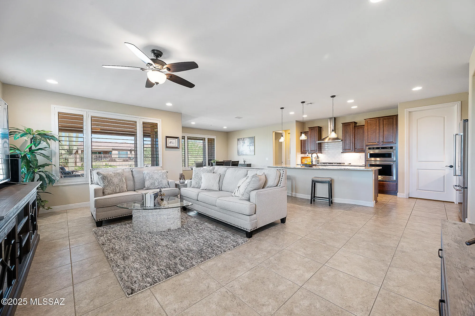 Property Slideshow image 11 of 40 | 6798 w cape royal trl, Marana, AZ, 85658
