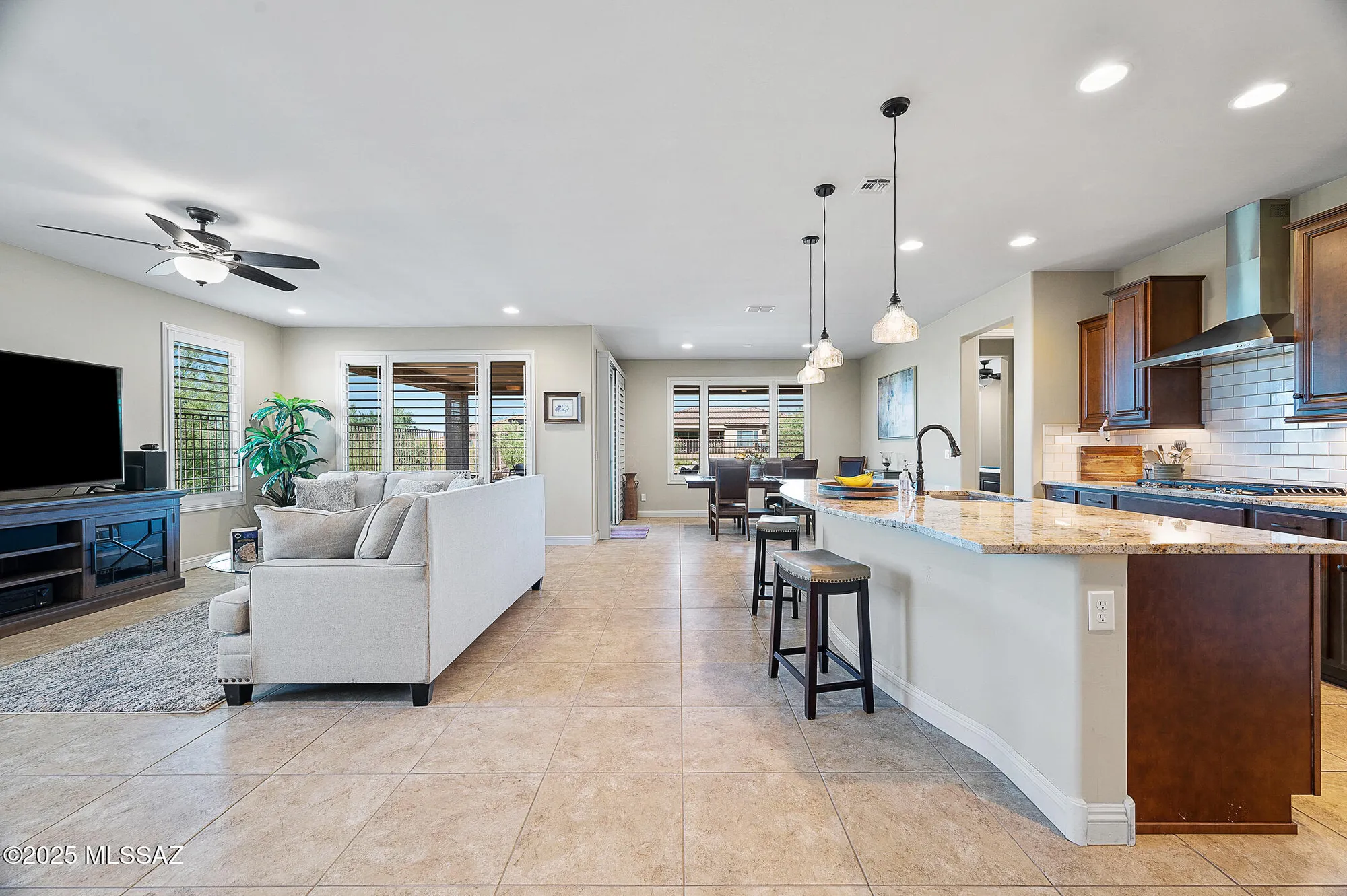 Property Slideshow image 7 of 40 | 6798 w cape royal trl, Marana, AZ, 85658