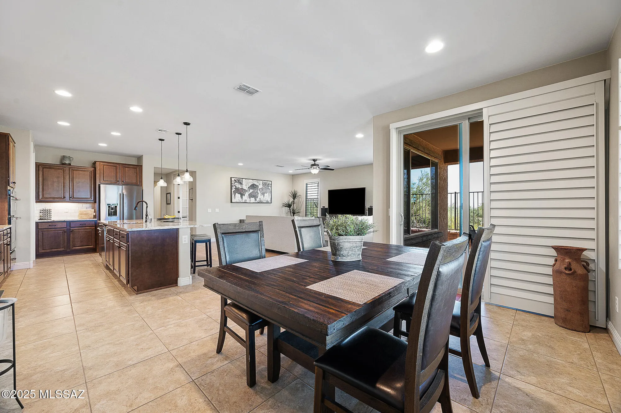 Property Slideshow image 14 of 40 | 6798 w cape royal trl, Marana, AZ, 85658