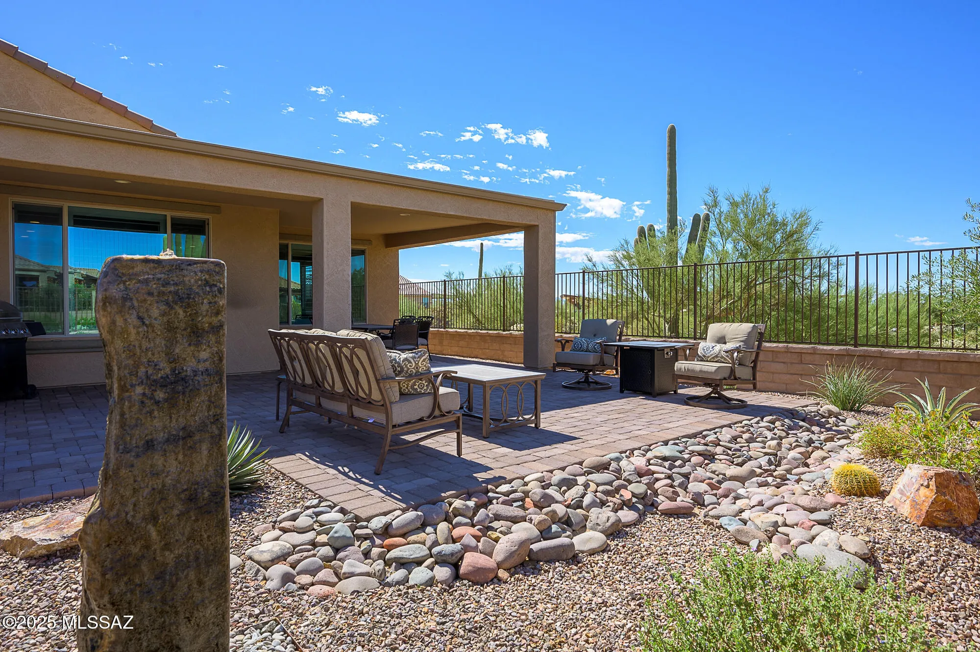 Property Slideshow image 3 of 40 | 6798 w cape royal trl, Marana, AZ, 85658