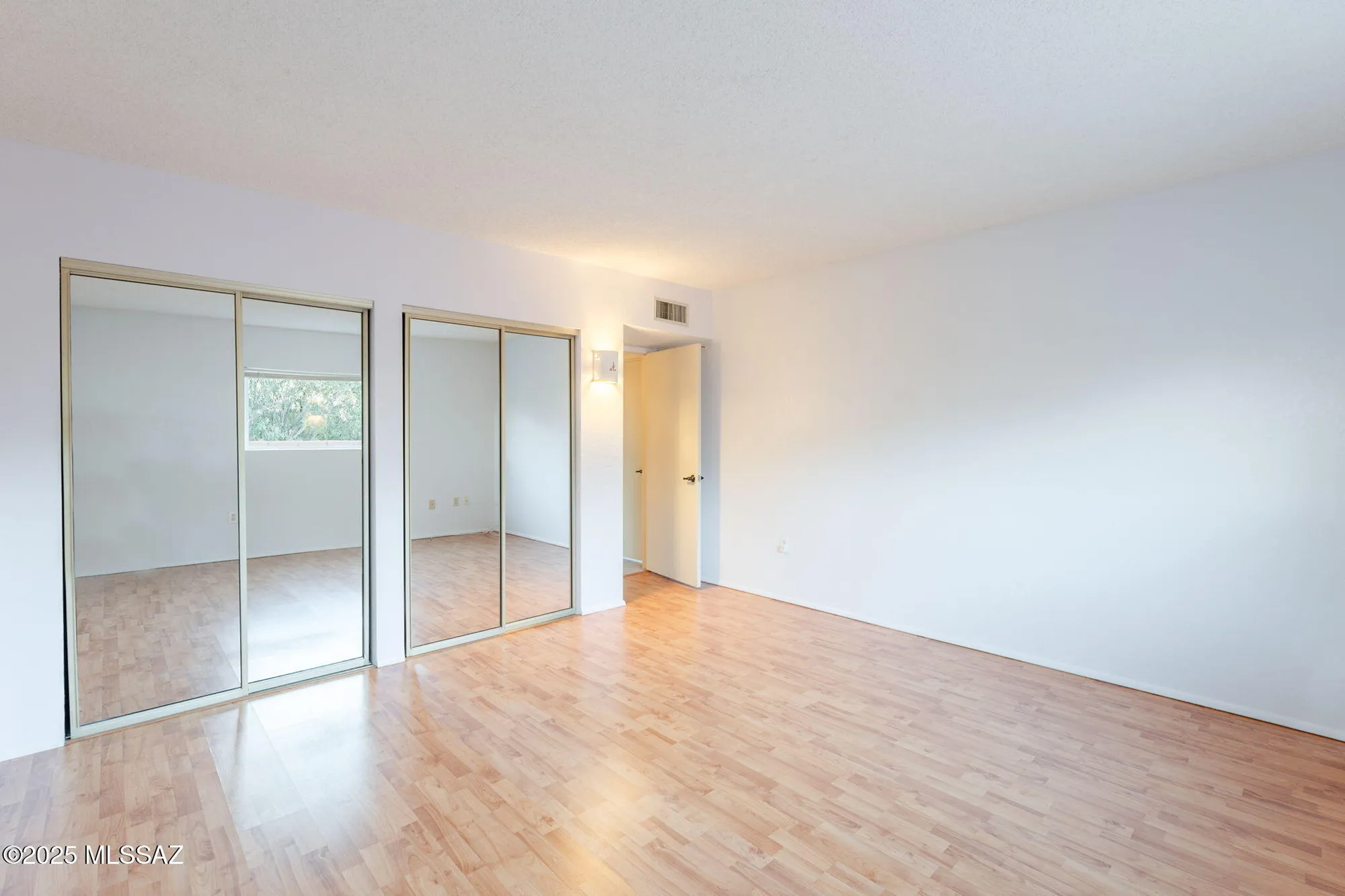 Property Slideshow image 29 of 48 | 939 s las lomas cir, Green Valley, AZ, 85614