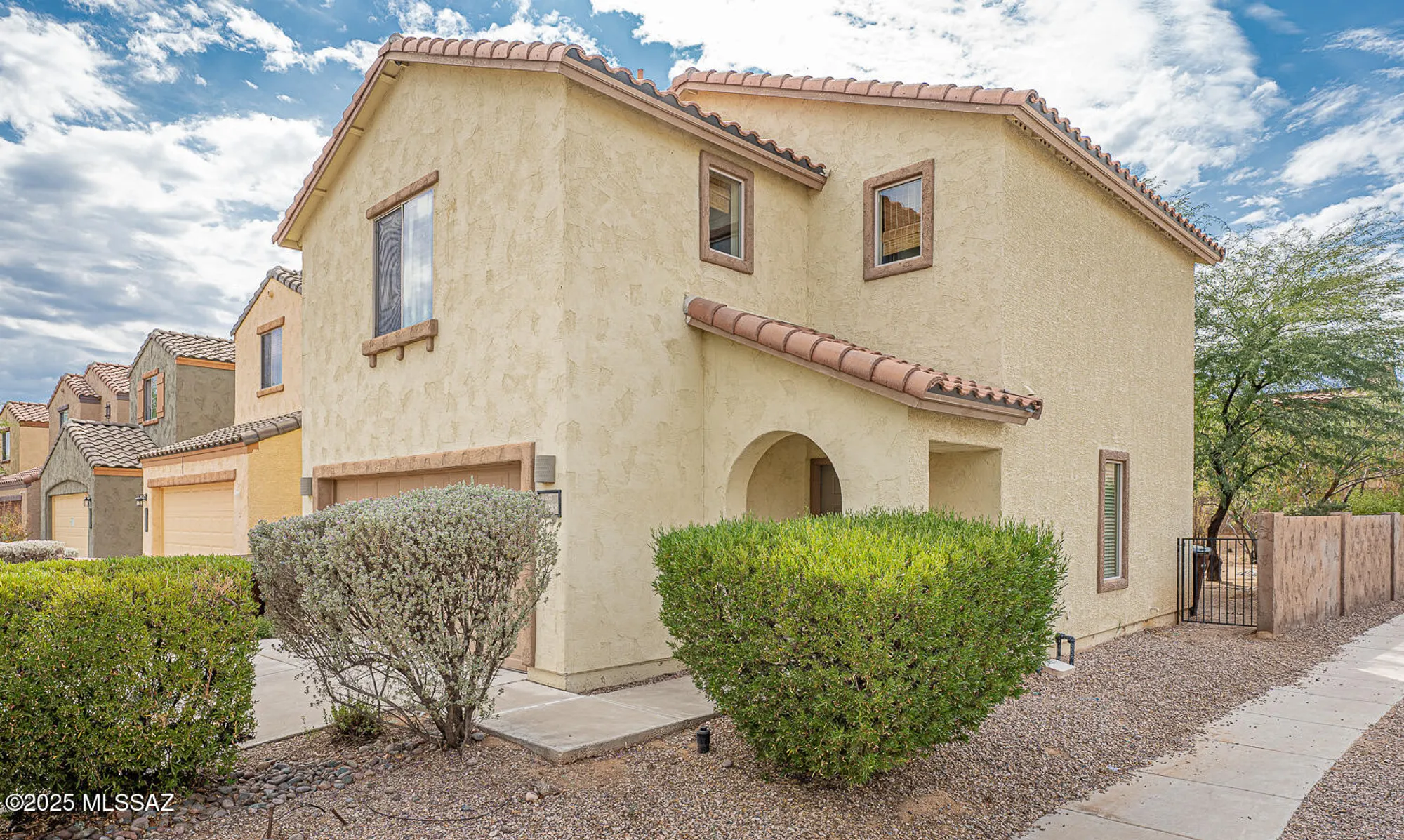 Property Slideshow image 1 of 38 | 14288 s camino el galan, Sahuarita, AZ, 85629