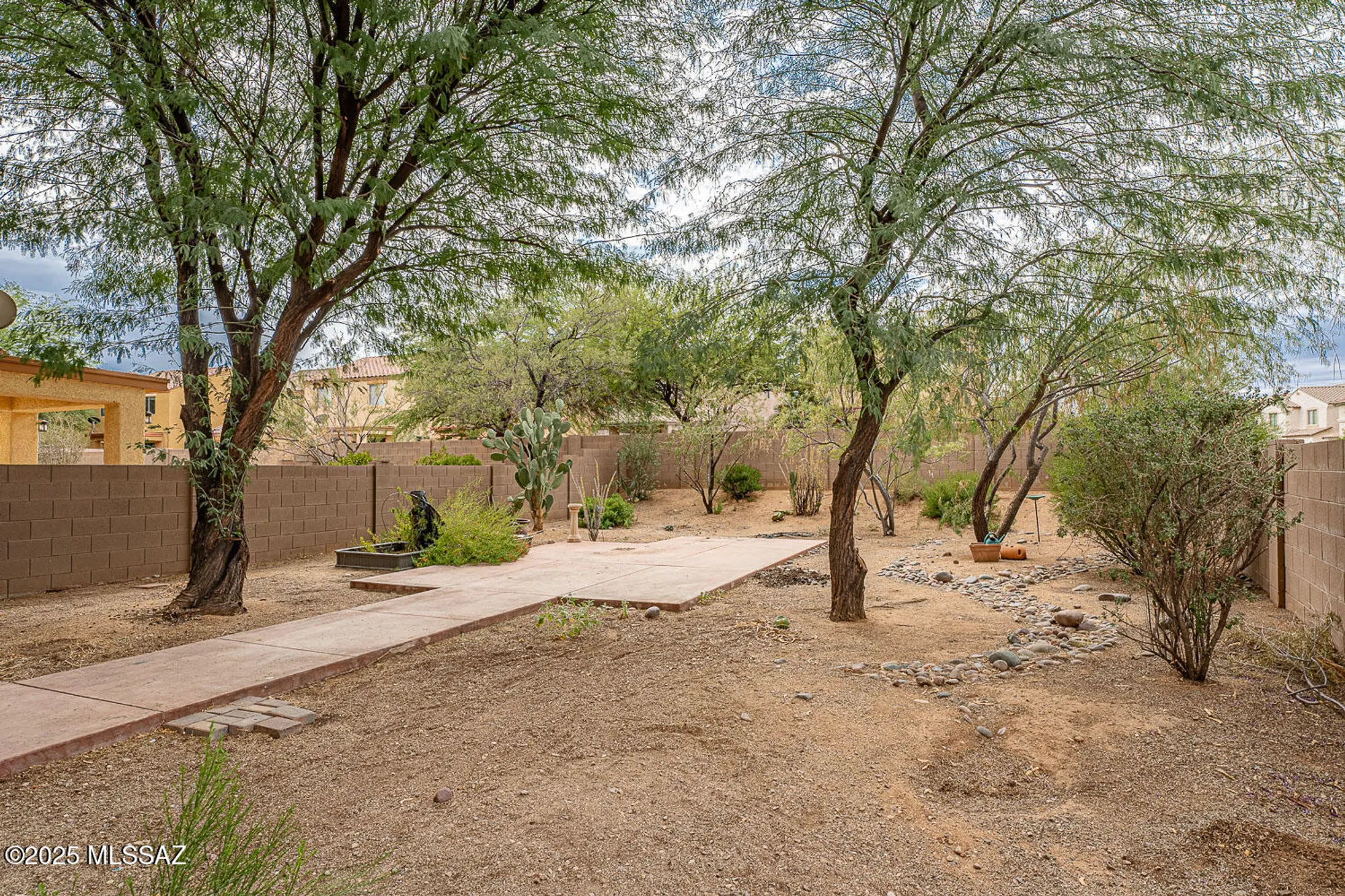 Property Slideshow image 16 of 38 | 14288 s camino el galan, Sahuarita, AZ, 85629