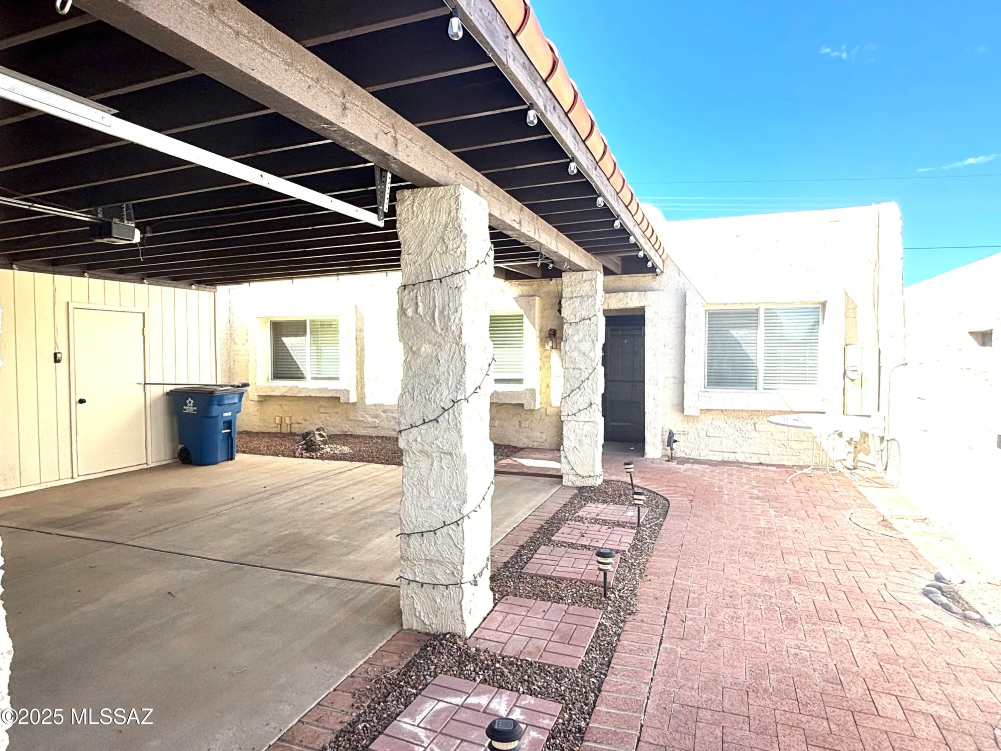 Property Slideshow image 11 of 42 | 341 e via terrenal, Green Valley, AZ, 85614