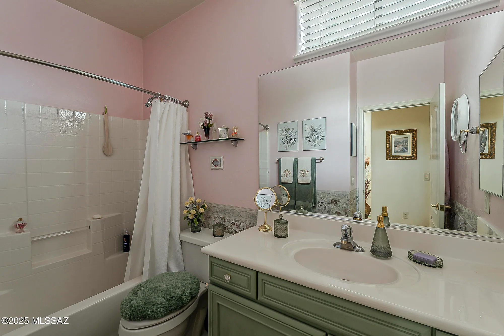 Property Slideshow image 32 of 45 | 490 w moorwood st, Green Valley, AZ, 85614