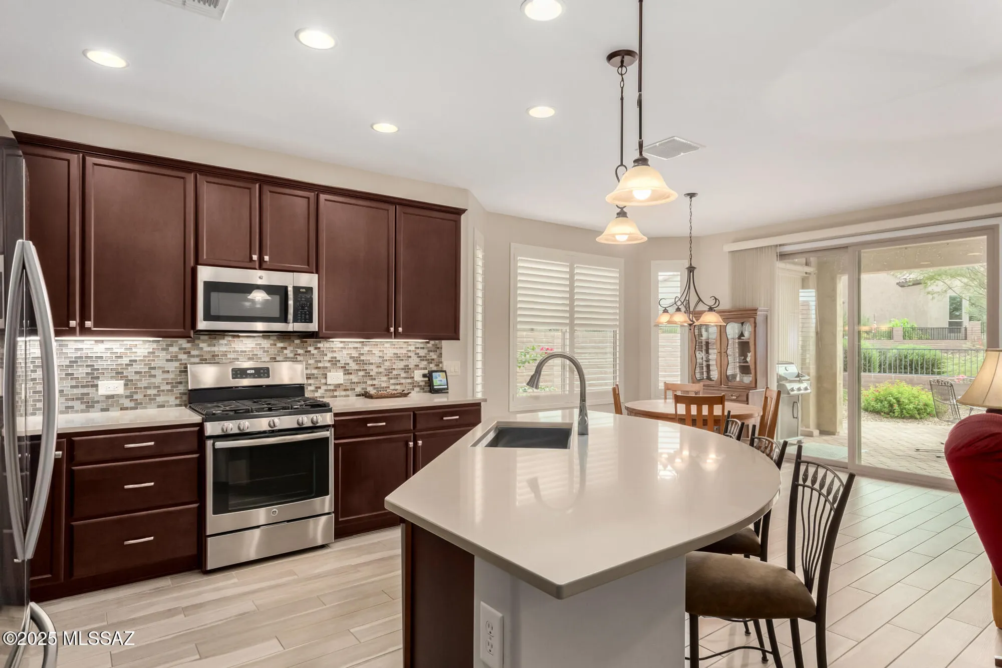 Property Slideshow image 8 of 26 | 2472 e rolling meadow ln, Green Valley, AZ, 85614