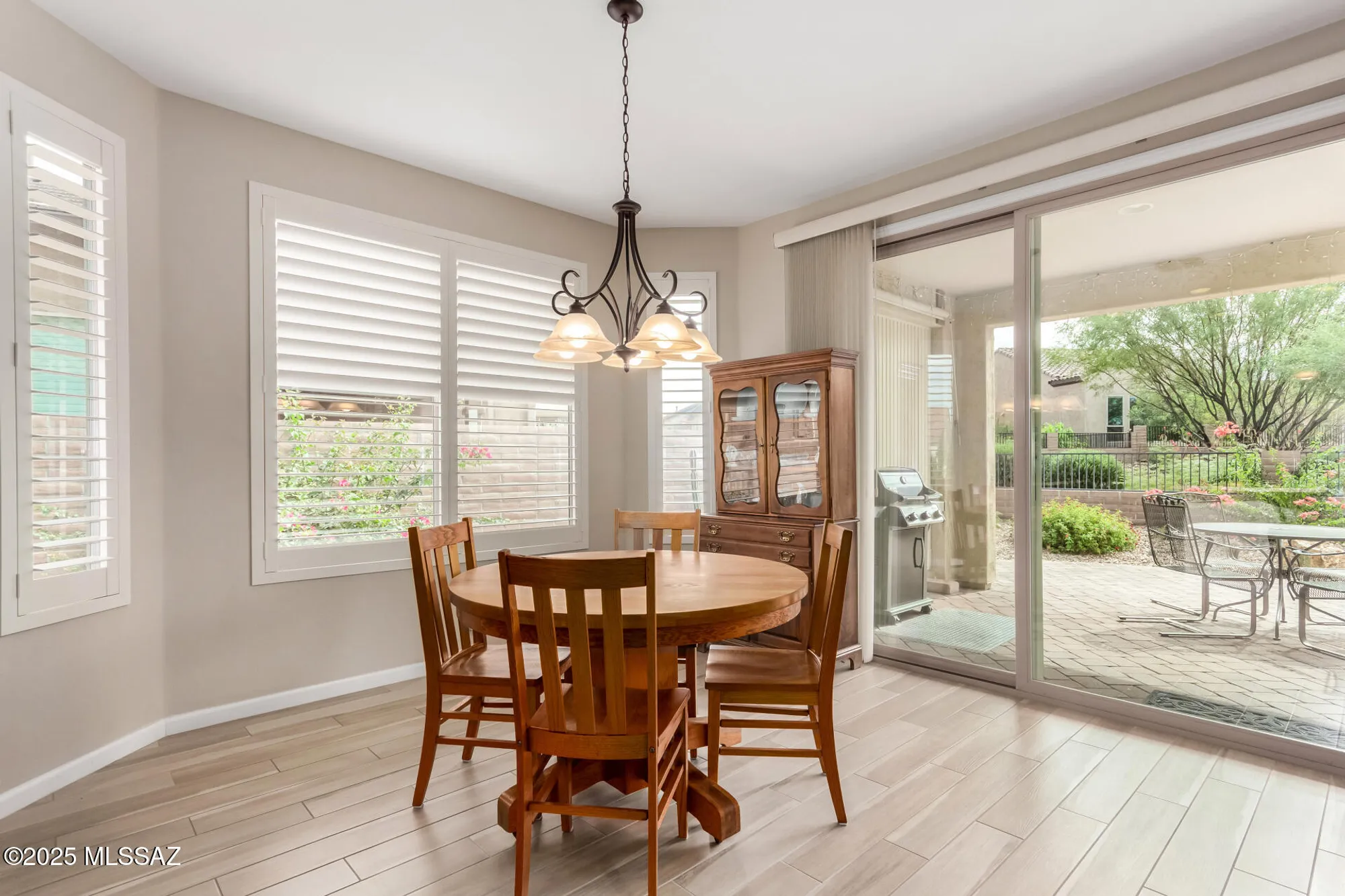 Property Slideshow image 7 of 26 | 2472 e rolling meadow ln, Green Valley, AZ, 85614