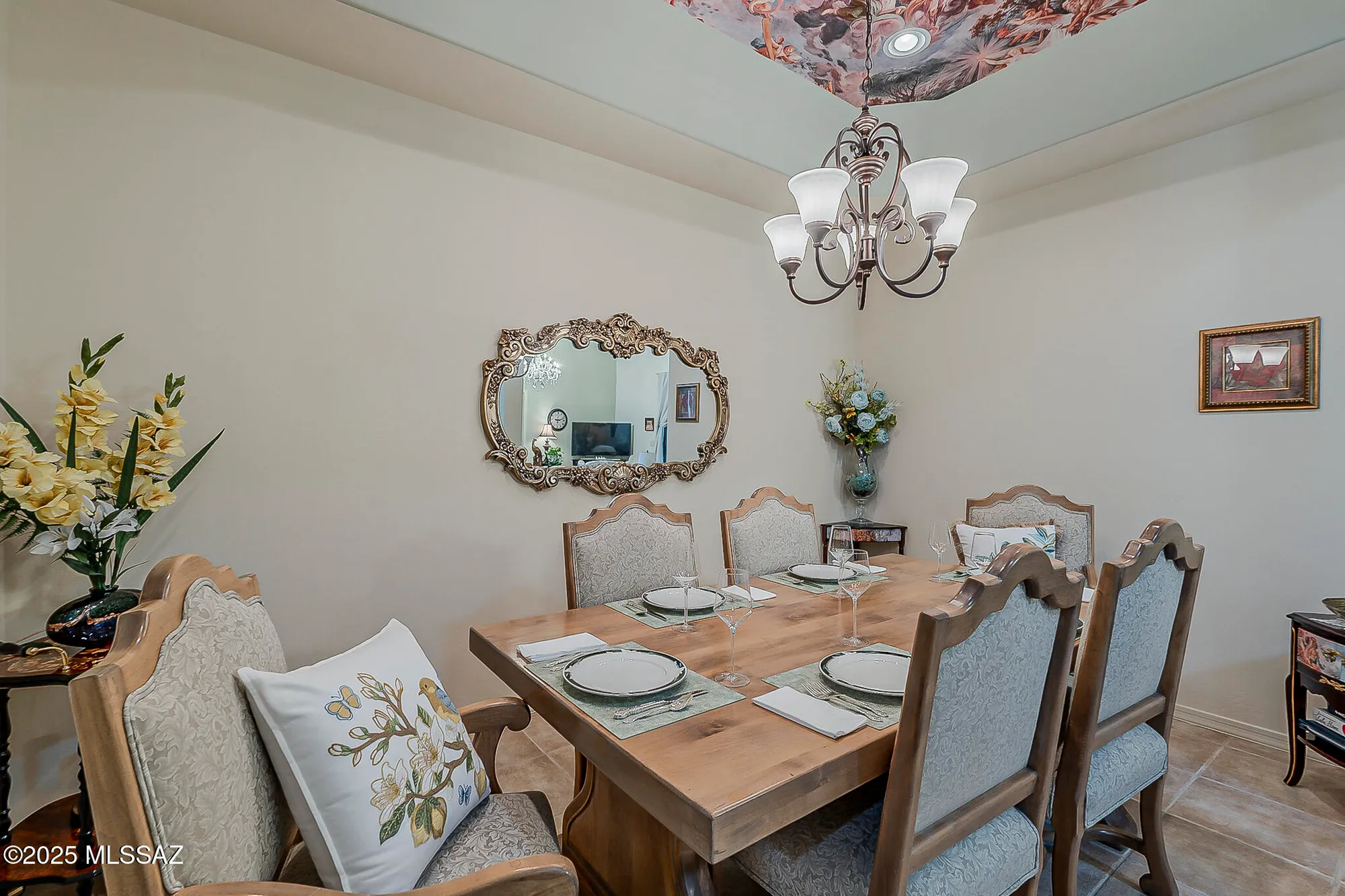 Property Slideshow image 12 of 45 | 490 w moorwood st, Green Valley, AZ, 85614