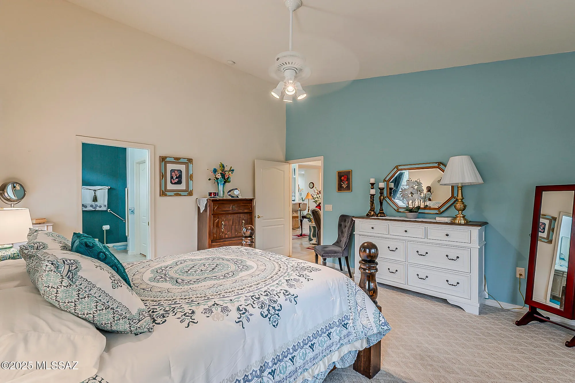 Property Slideshow image 22 of 45 | 490 w moorwood st, Green Valley, AZ, 85614