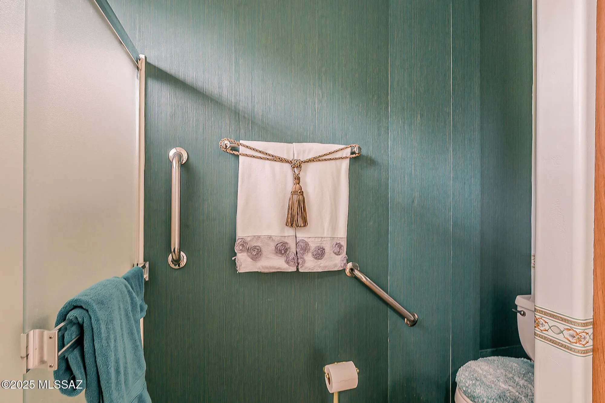 Property Slideshow image 25 of 45 | 490 w moorwood st, Green Valley, AZ, 85614